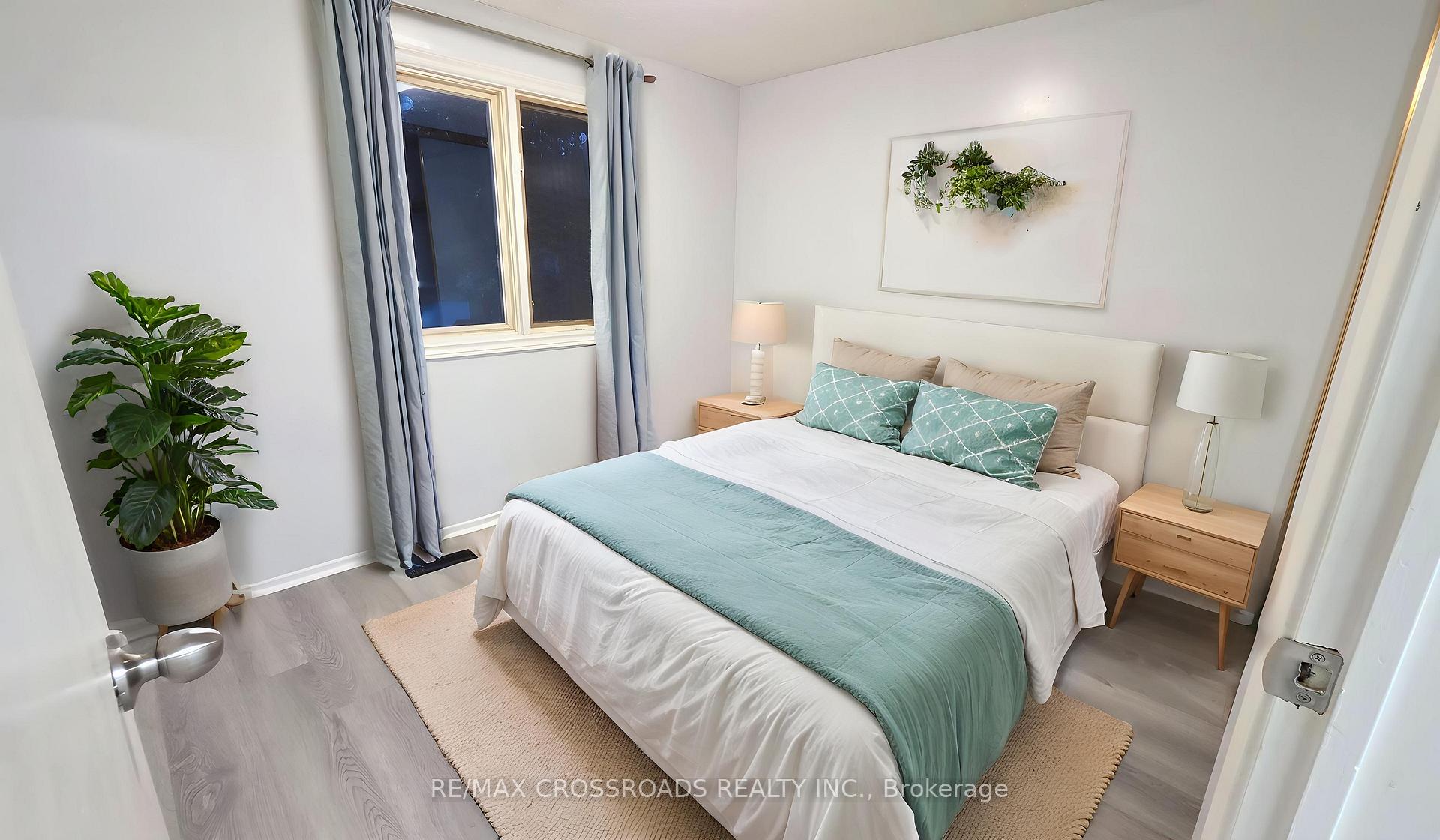 Photo 16 of 3 Cherrydale Court, Scarborough, Centennial Scarborough — HOMEH