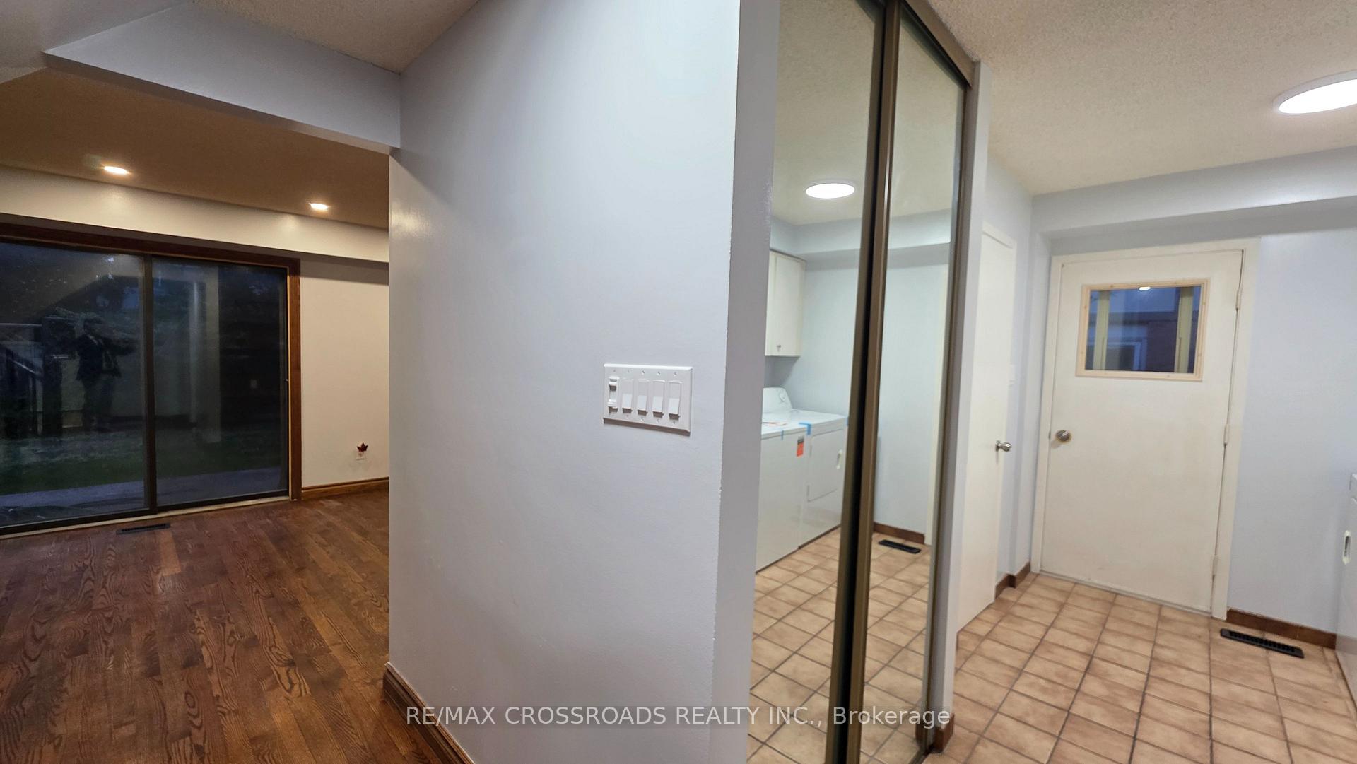 Photo 21 of 3 Cherrydale Court, Scarborough, Centennial Scarborough — HOMEH