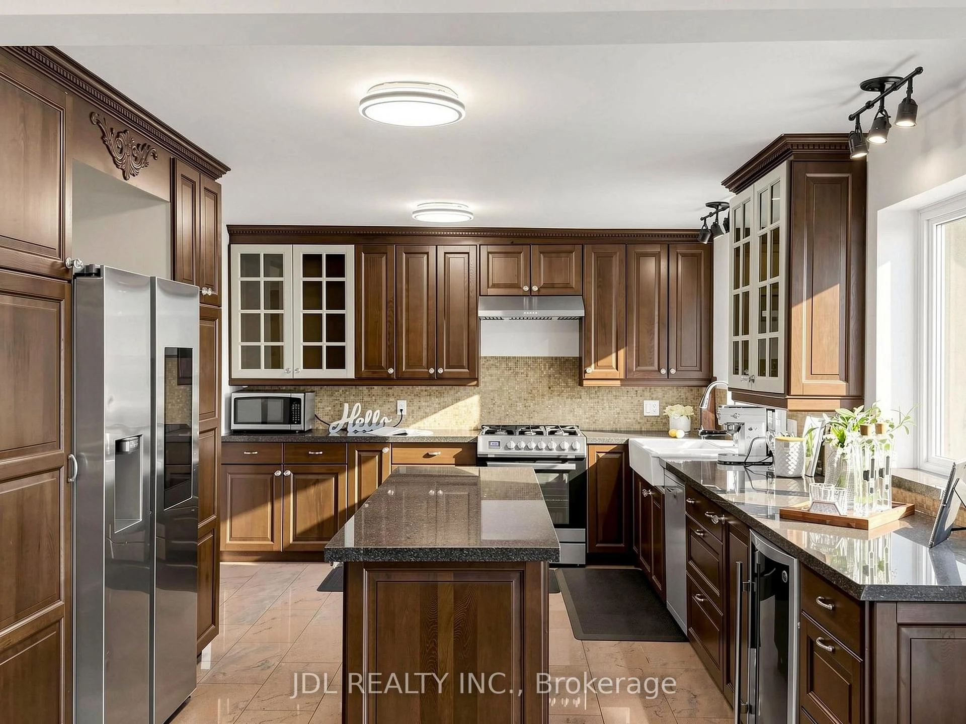 Photo 33 of 32 Ashmount Crescent, Etobicoke, Willowridge-Martingrove-Richview — HOMEH