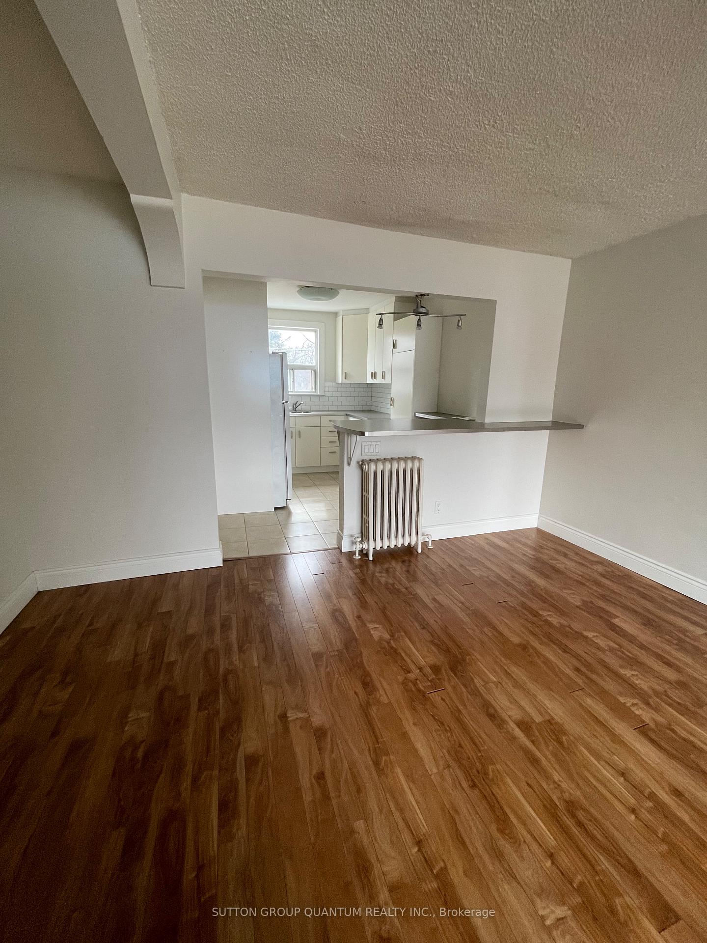 Photo 11 of Unit 3, 339 Lakeshore Road E, Mississauga, Port Credit — HOMEH