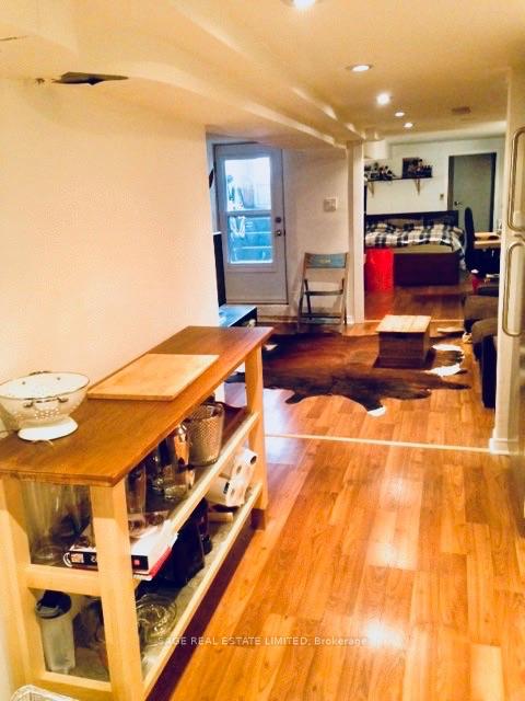 Photo 11 of 376 Shaw Street, Toronto, Trinity-Bellwoods — HOMEH