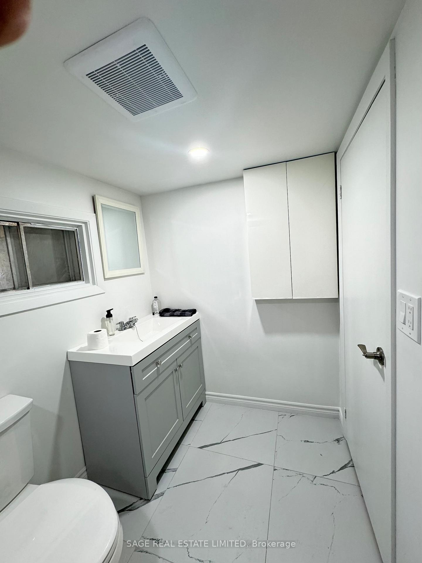 Photo 15 of 376 Shaw Street, Toronto, Trinity-Bellwoods — HOMEH