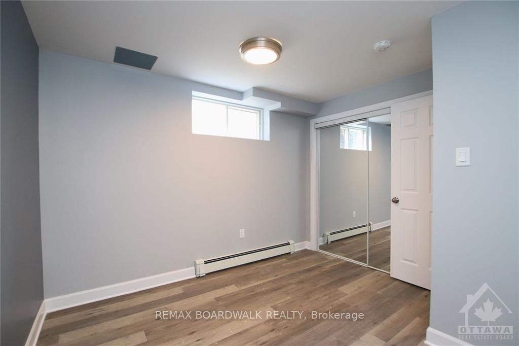 Photo 9 of 15B Dowdall Crescent, Ottawa, Fringewood — HOMEH