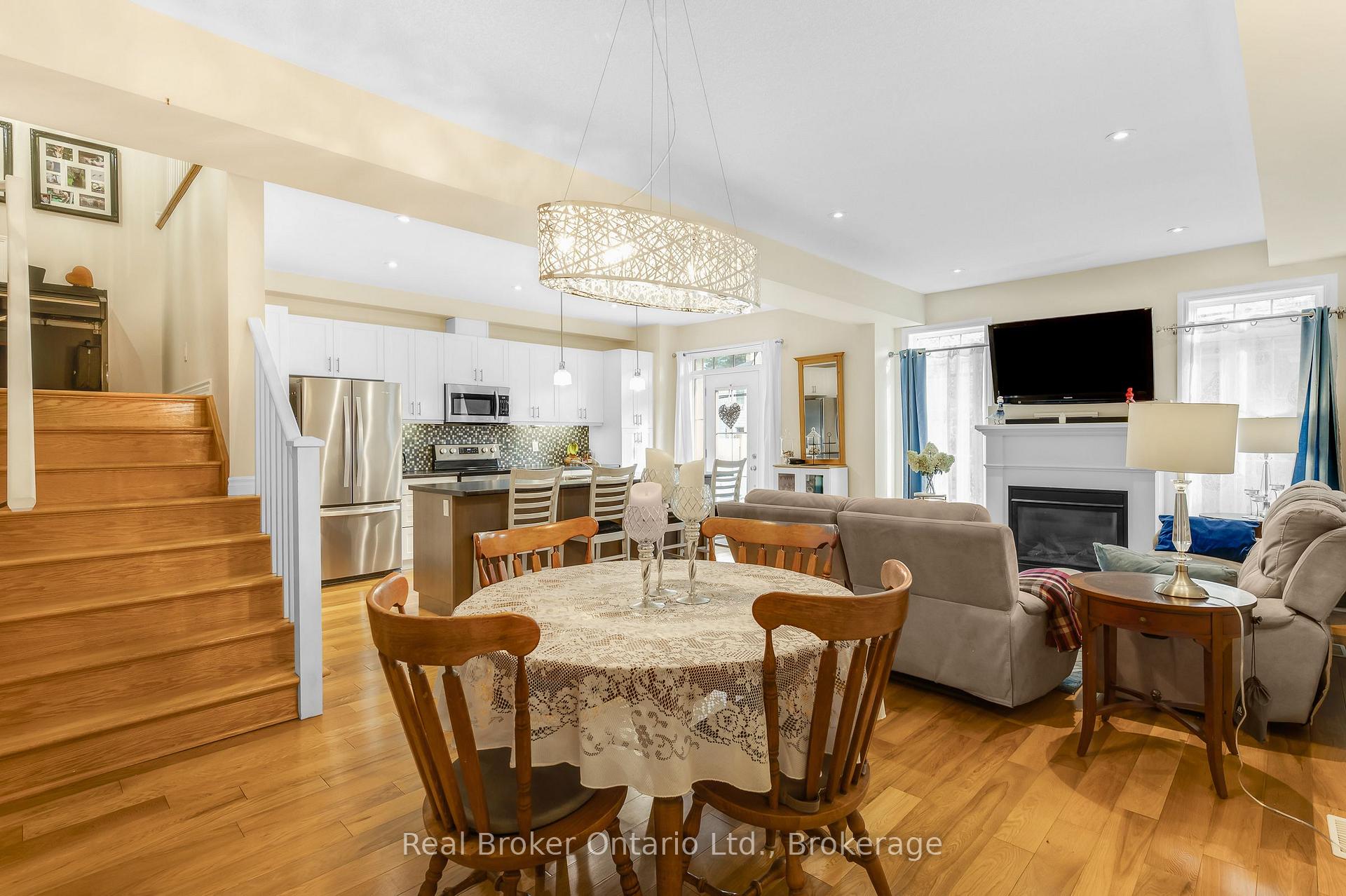 Photo 9 of Unit 77, 80 Willow Street, Brant, Paris — HOMEH