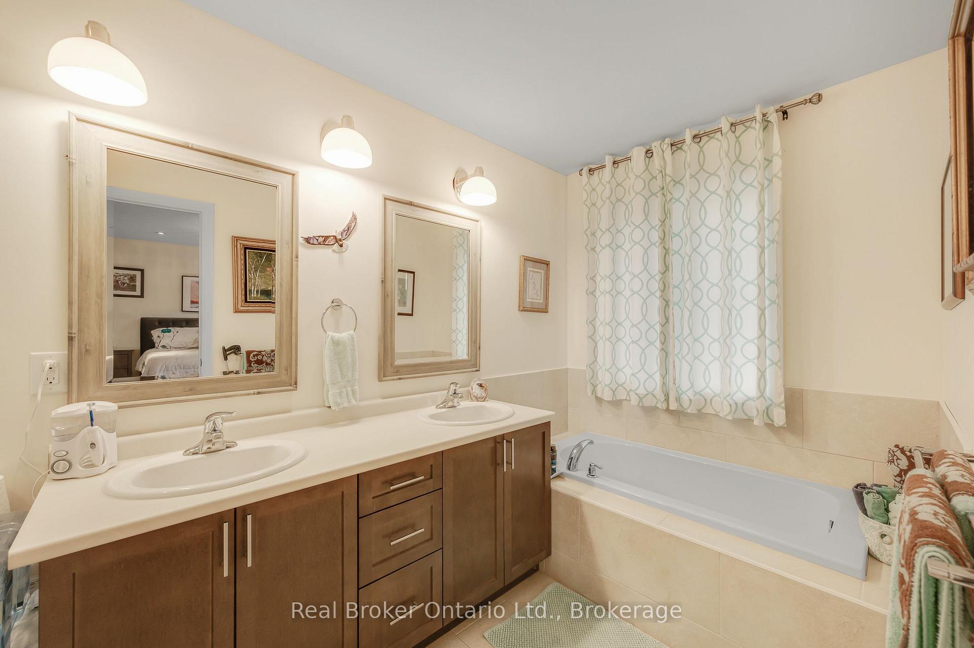 Photo 22 of Unit 77, 80 Willow Street, Brant, Paris — HOMEH
