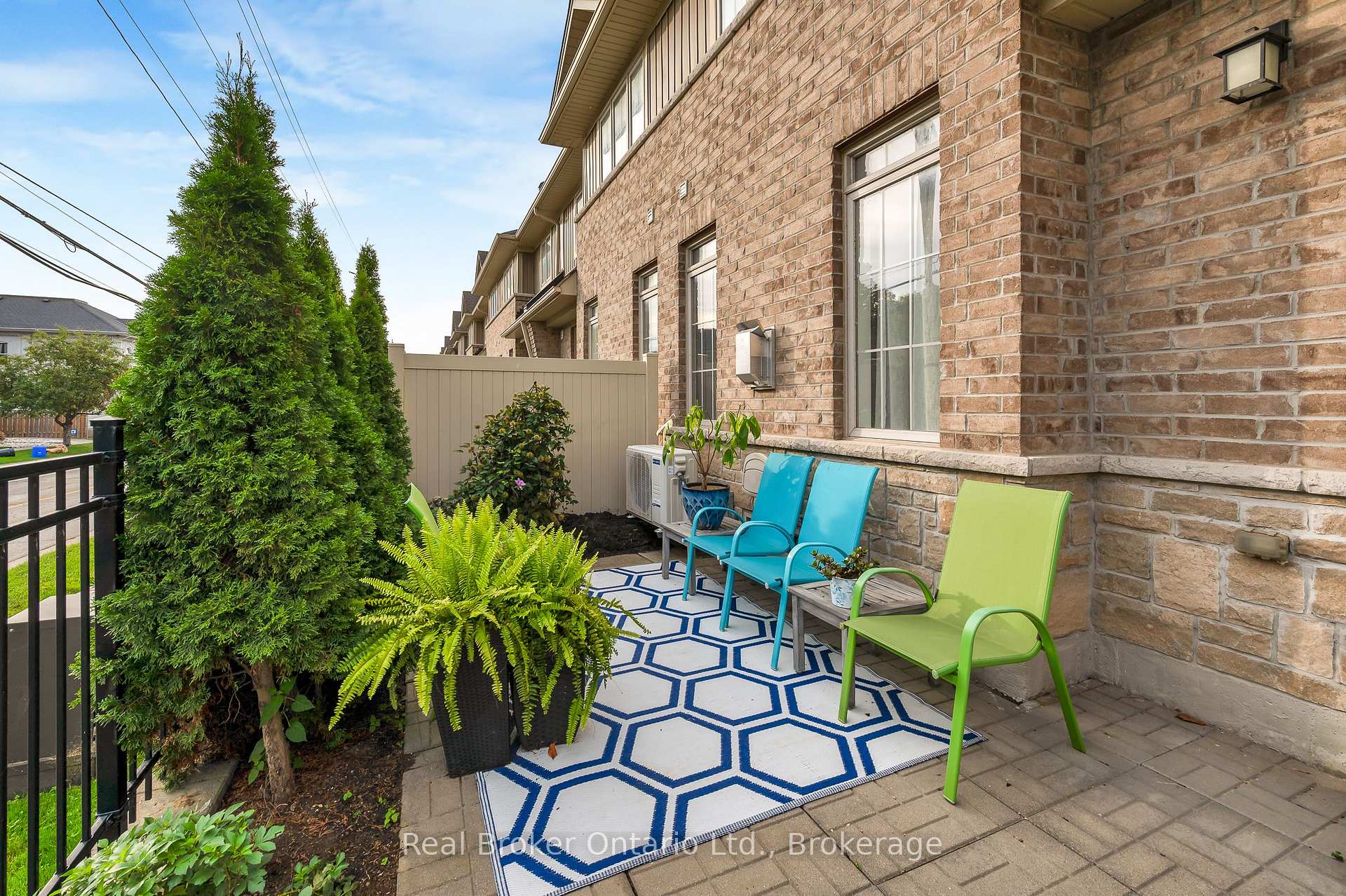 Photo 28 of Unit 77, 80 Willow Street, Brant, Paris — HOMEH
