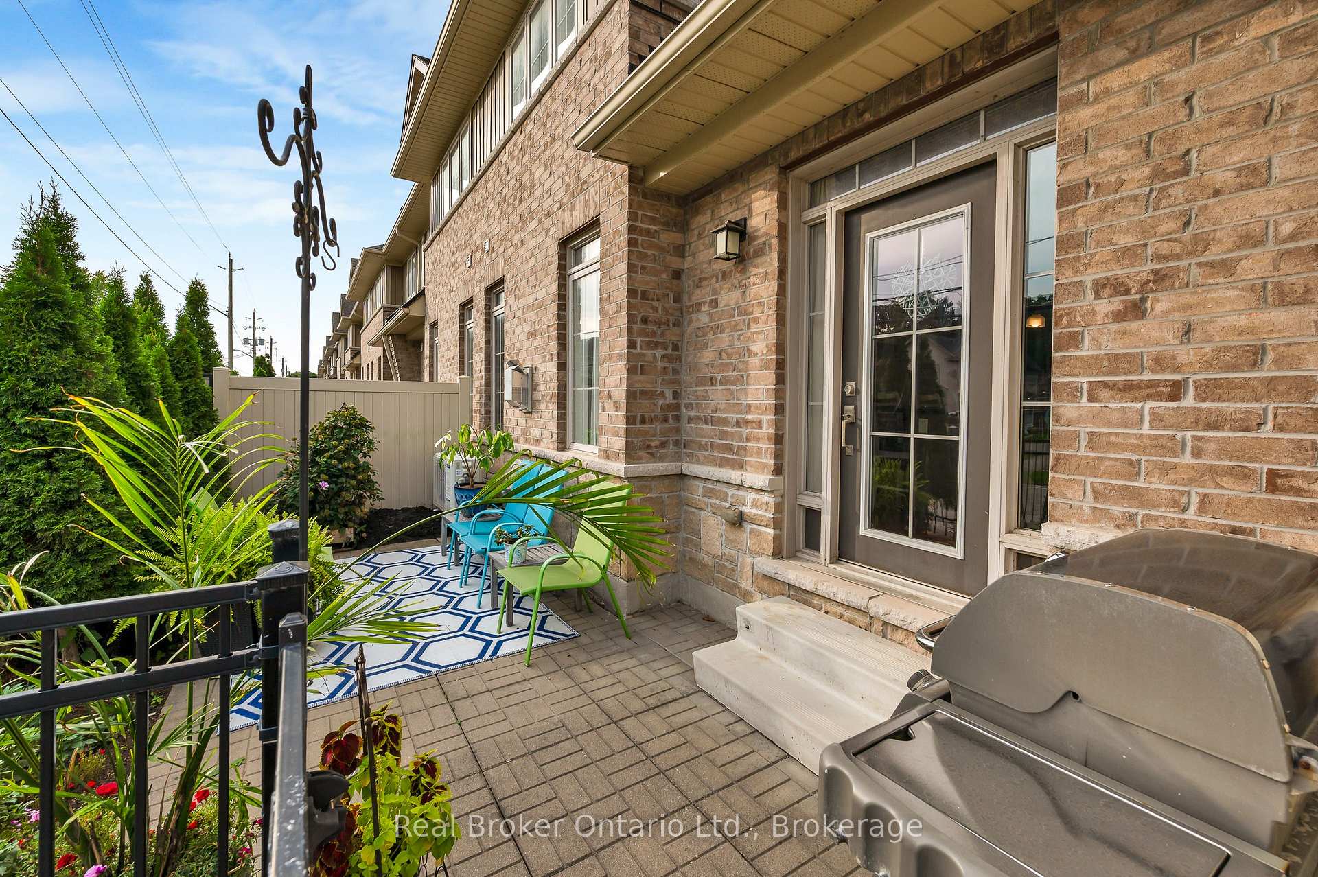 Photo 29 of Unit 77, 80 Willow Street, Brant, Paris — HOMEH