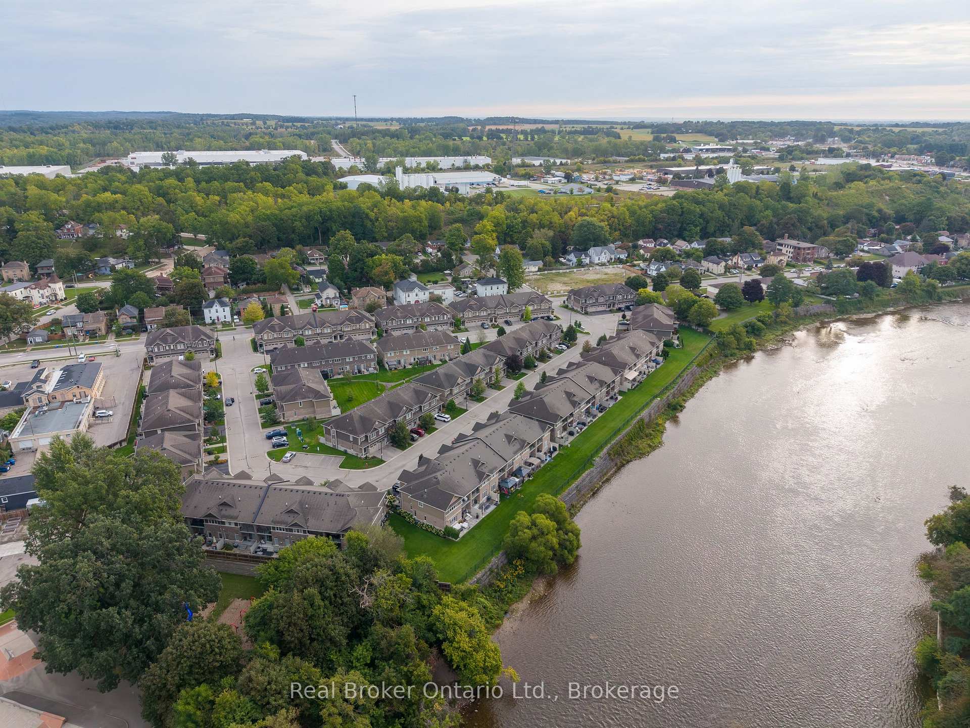 Photo 35 of Unit 77, 80 Willow Street, Brant, Paris — HOMEH