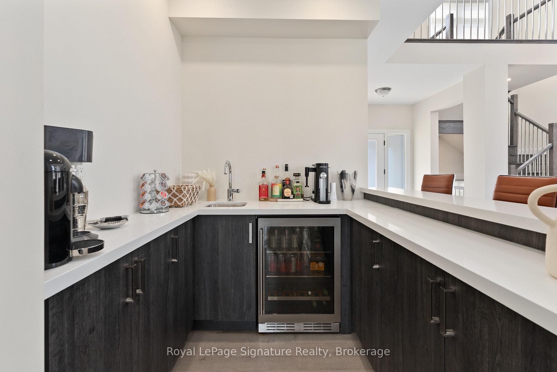 Photo 17 of 110 Cattail Crescent, Blue Mountains — HOMEH