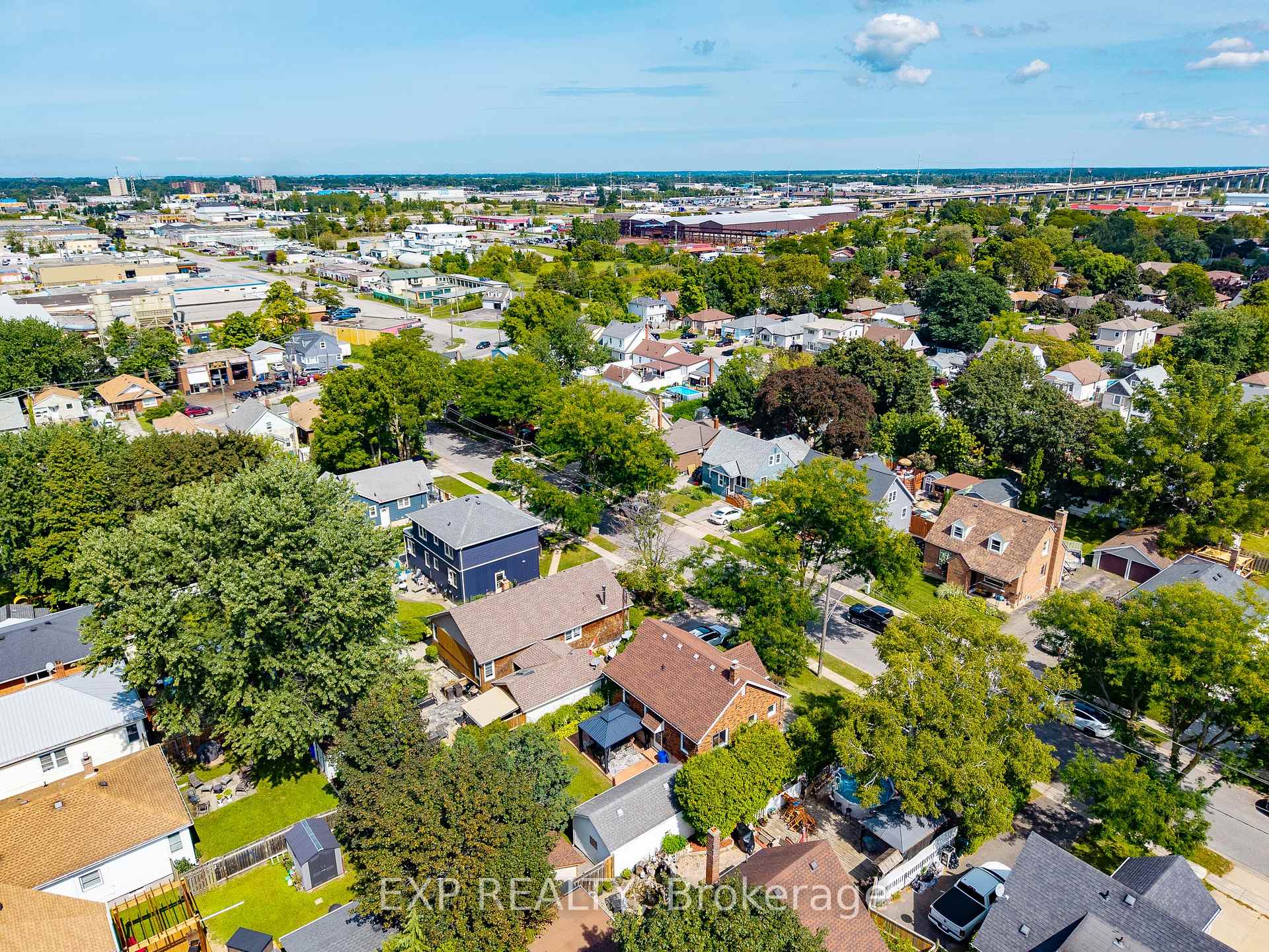 Photo 5 of 61 Marmora Street, St. Catharines, E. Chester — HOMEH