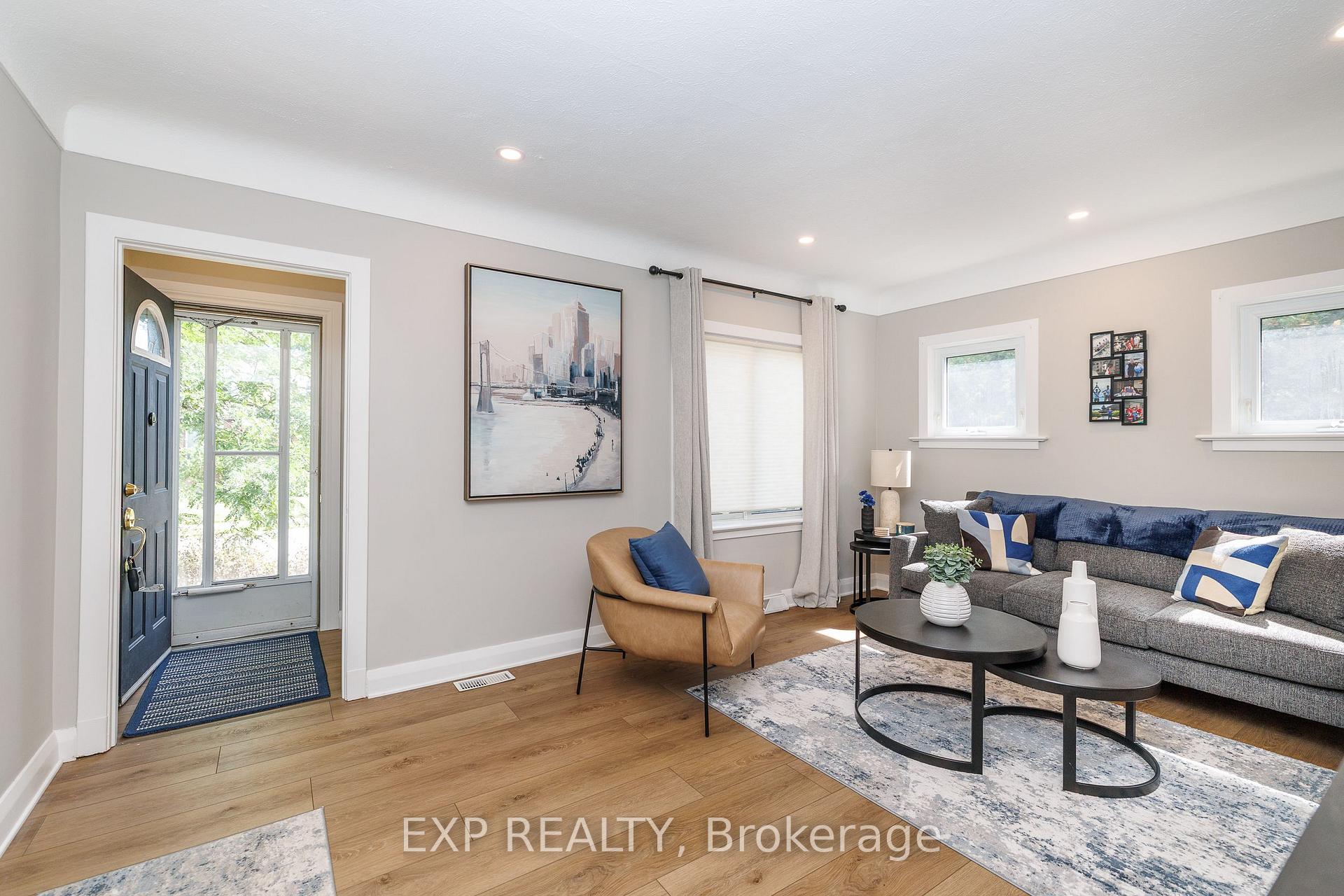 Photo 8 of 61 Marmora Street, St. Catharines, E. Chester — HOMEH