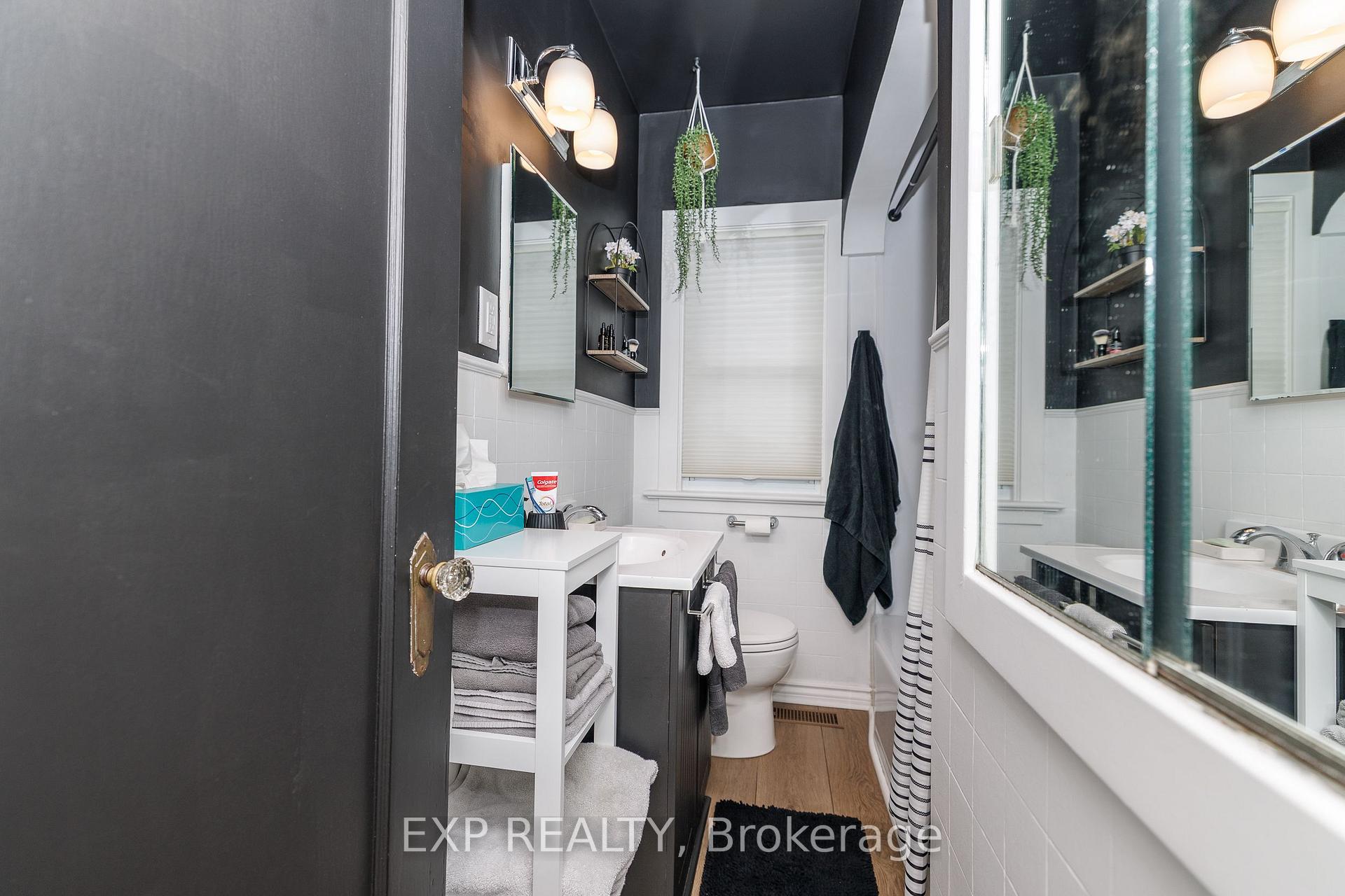 Photo 16 of 61 Marmora Street, St. Catharines, E. Chester — HOMEH