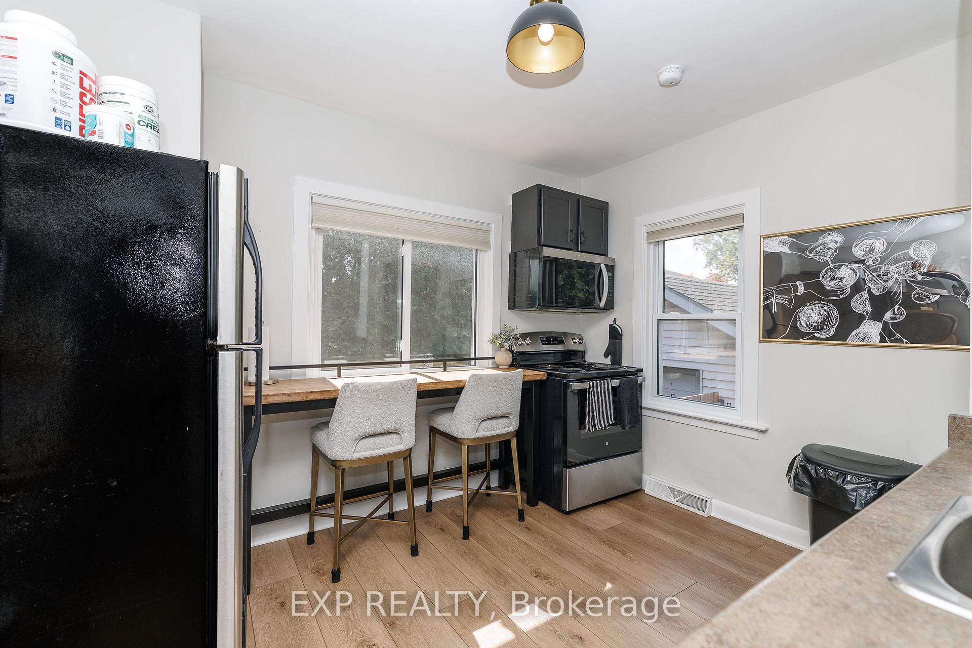 Photo 17 of 61 Marmora Street, St. Catharines, E. Chester — HOMEH