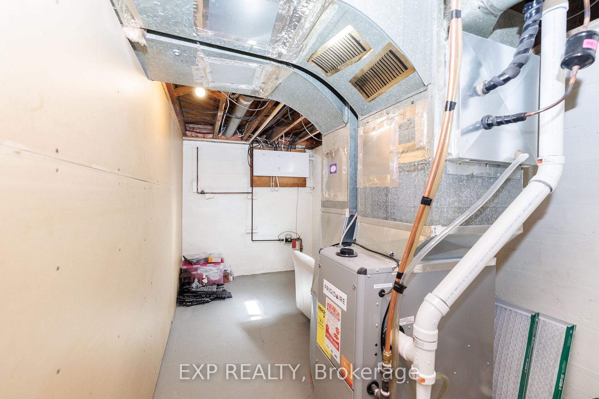 Photo 28 of 61 Marmora Street, St. Catharines, E. Chester — HOMEH