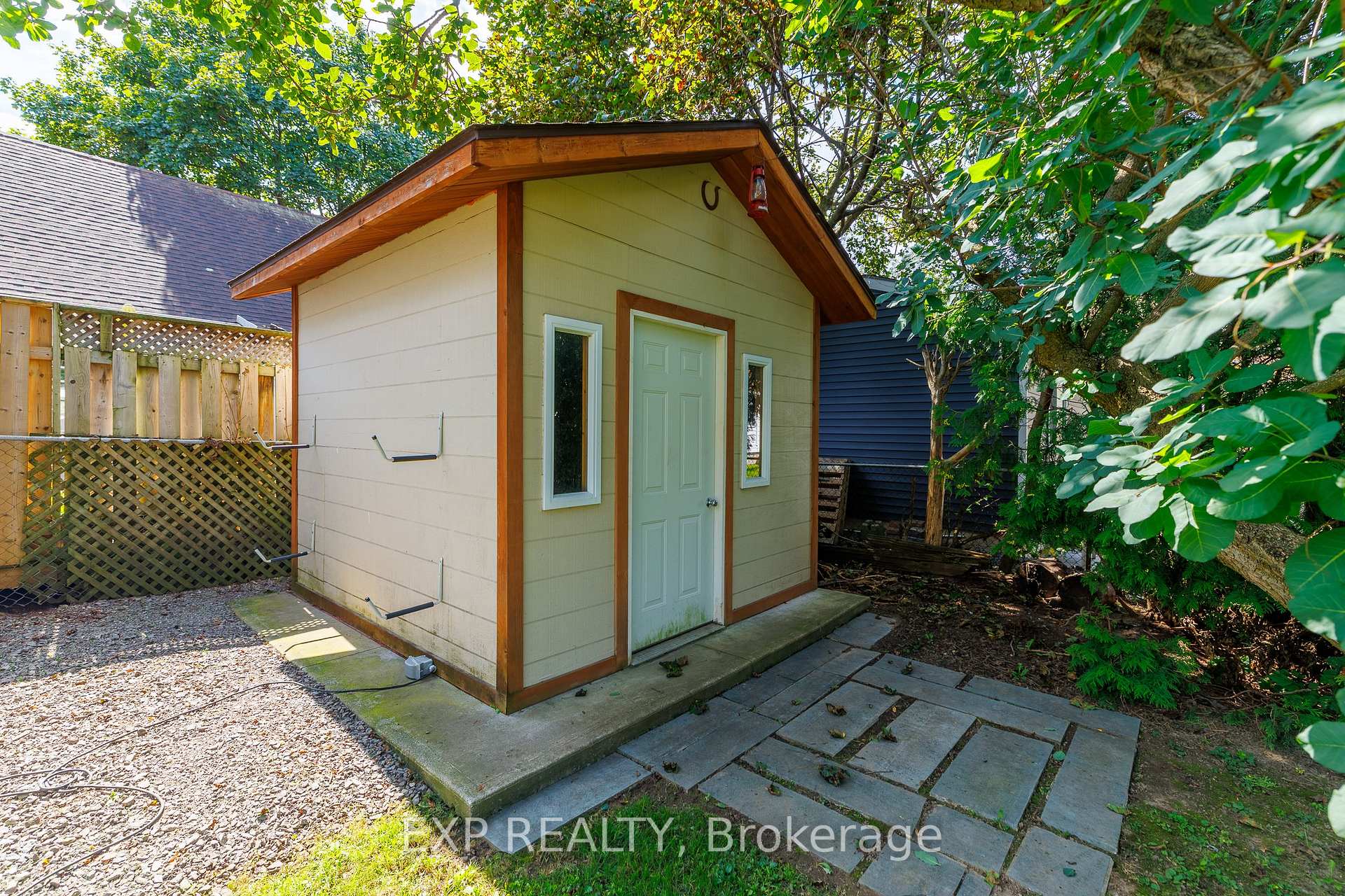 Photo 37 of 61 Marmora Street, St. Catharines, E. Chester — HOMEH