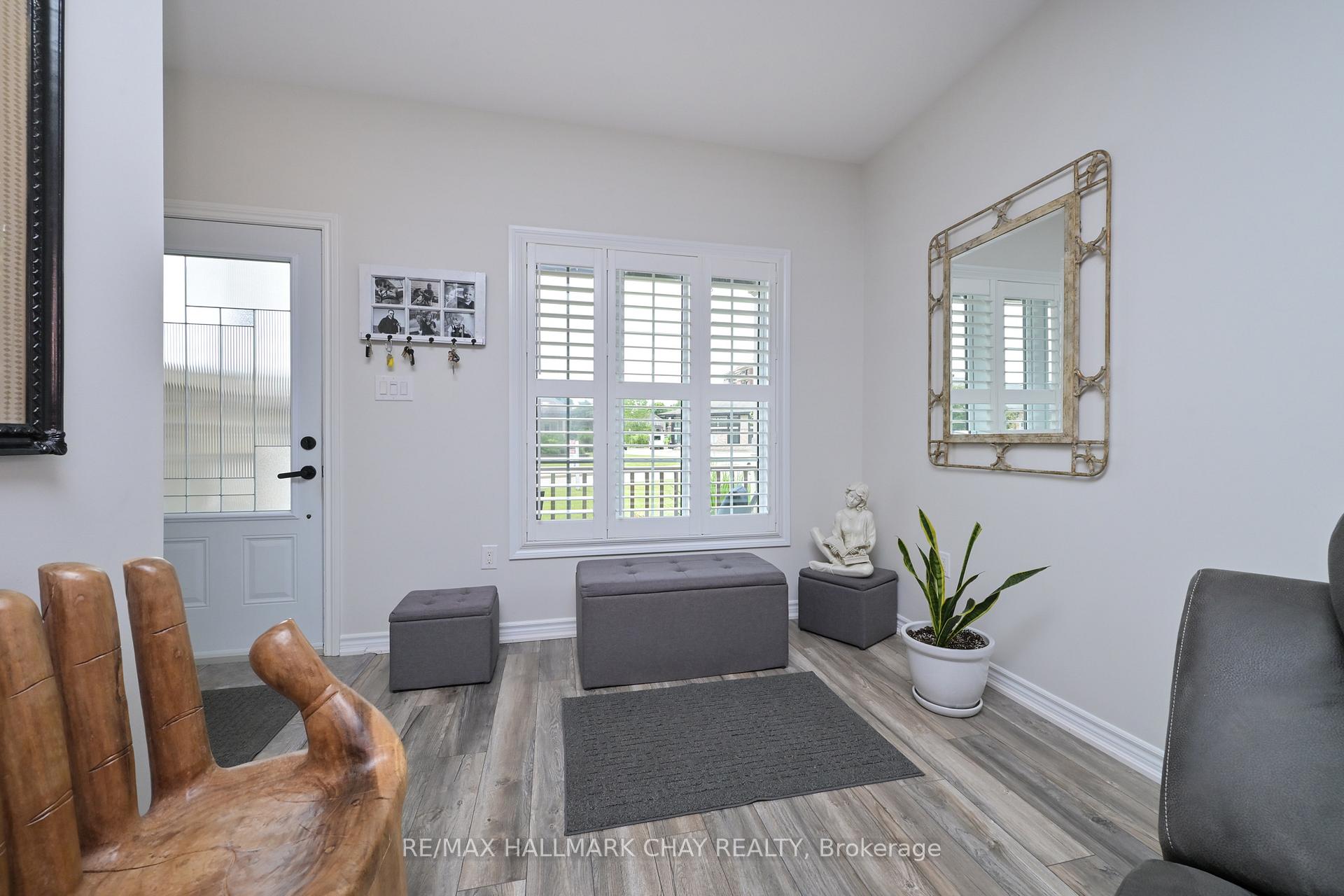 Photo 20 of 25 Kingsmere Crescent, New Tecumseth, Alliston — HOMEH