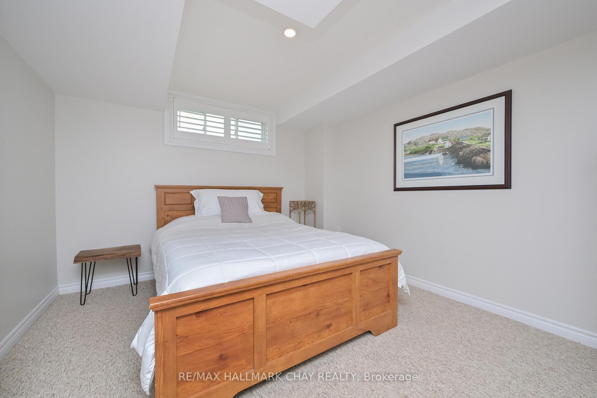 Photo 28 of 25 Kingsmere Crescent, New Tecumseth, Alliston — HOMEH