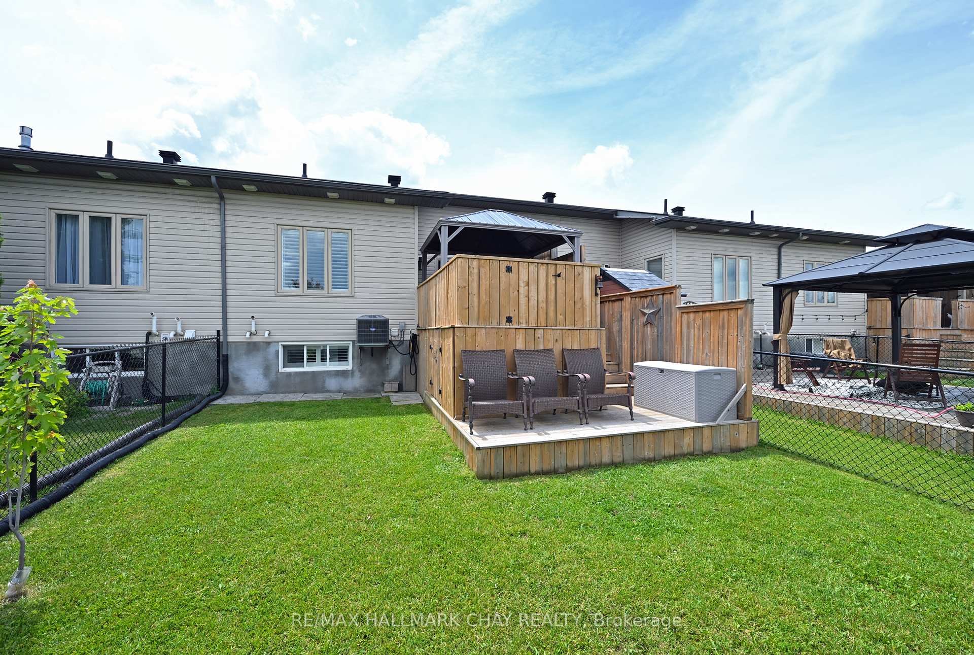 Photo 33 of 25 Kingsmere Crescent, New Tecumseth, Alliston — HOMEH