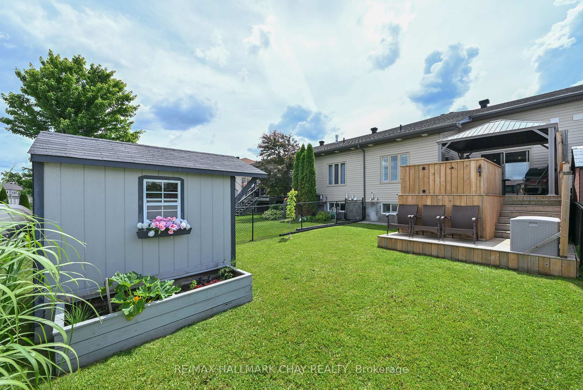 Photo 34 of 25 Kingsmere Crescent, New Tecumseth, Alliston — HOMEH