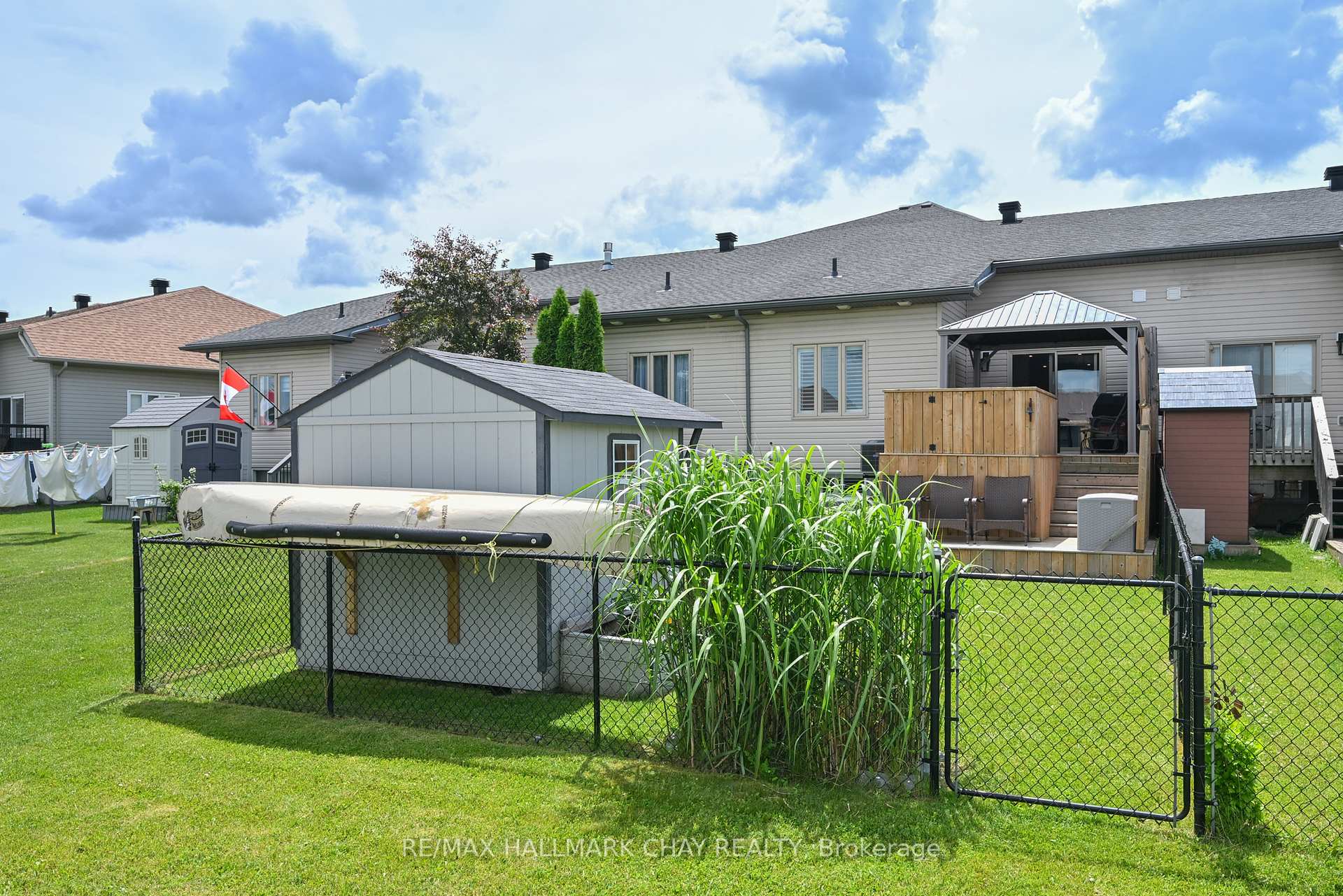 Photo 35 of 25 Kingsmere Crescent, New Tecumseth, Alliston — HOMEH