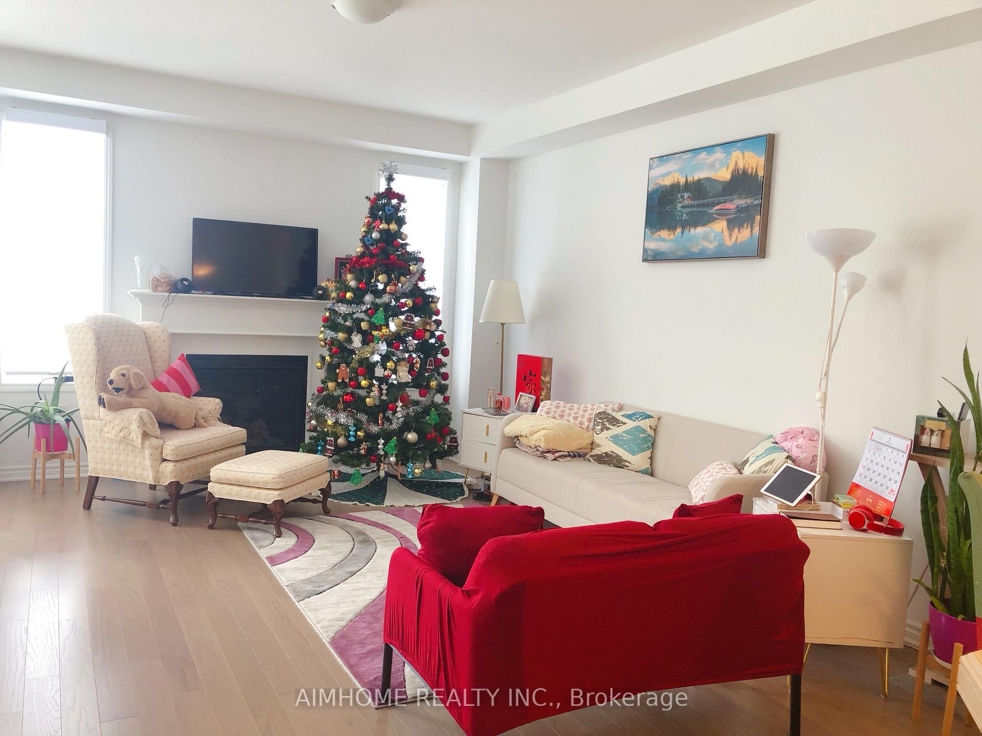 Photo 3 of 1261 Manitou Way, Milton, Bowes — HOMEH