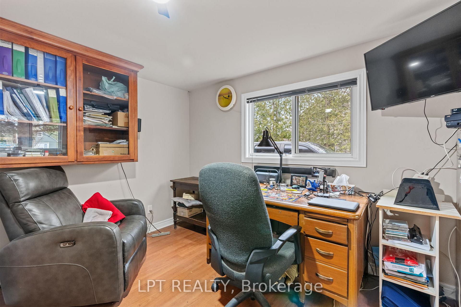 Photo 14 of 33810 Darryl Court, Bluewater, Hay — HOMEH
