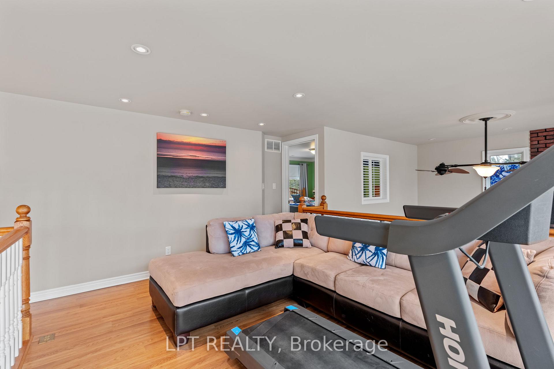 Photo 19 of 33810 Darryl Court, Bluewater, Hay — HOMEH