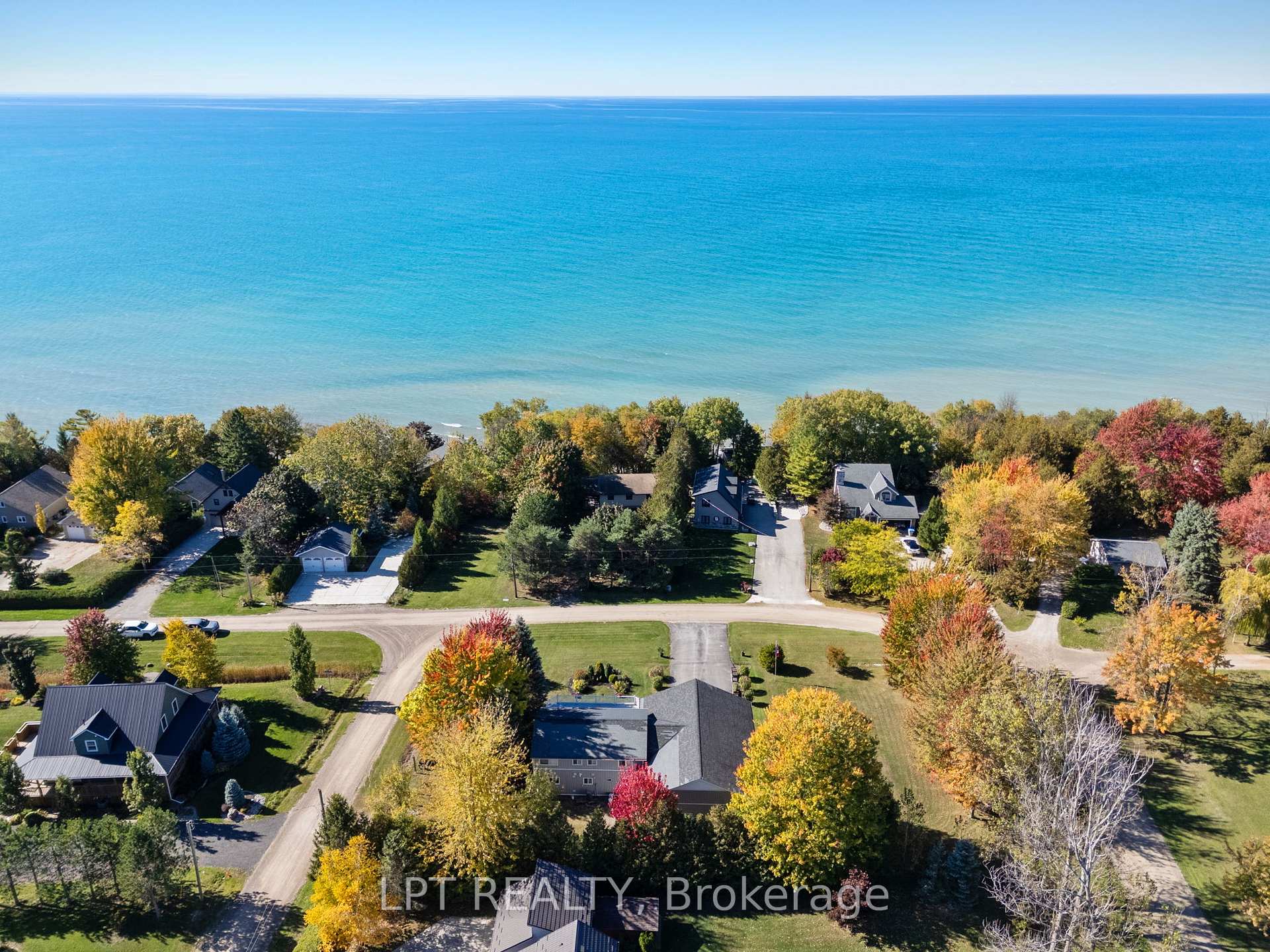 Photo 47 of 33810 Darryl Court, Bluewater, Hay — HOMEH