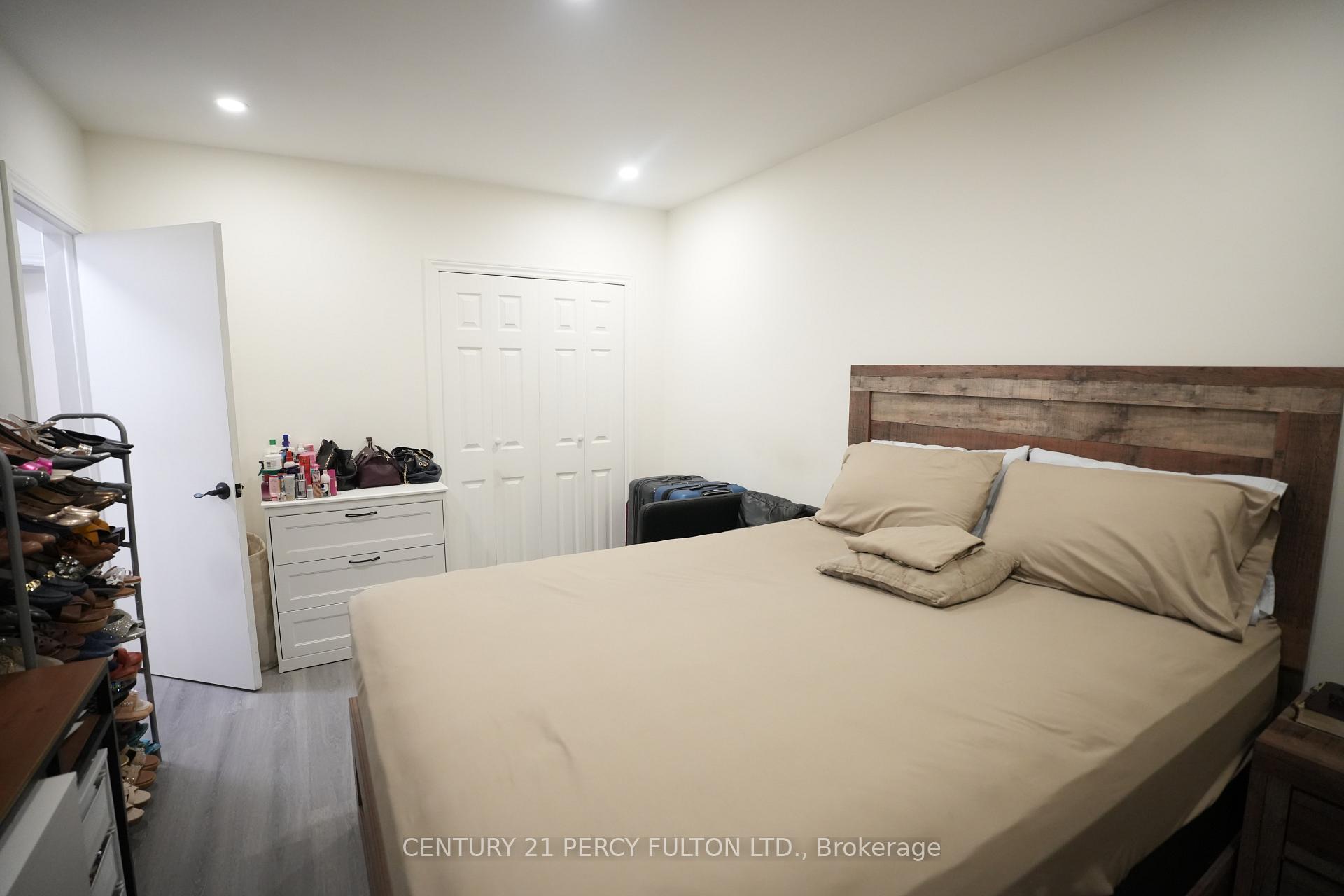 Photo 8 of 117 Cordella Avenue, Toronto, Rockcliffe-Smythe — HOMEH
