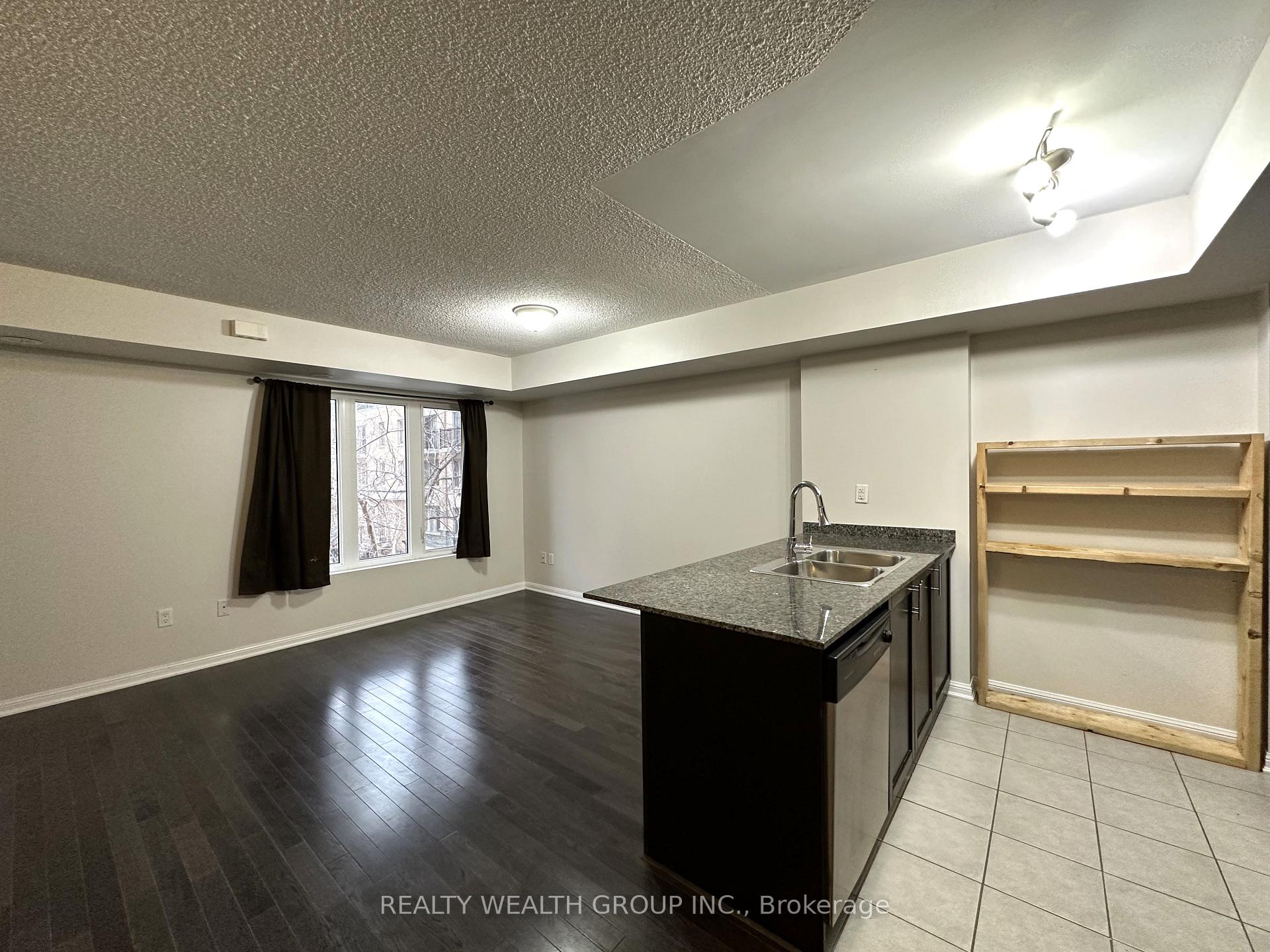 Photo 9 of Unit 232, 11 Foundry Avenue, Toronto, Dovercourt-Wallace Emerson-Junction — HOMEH