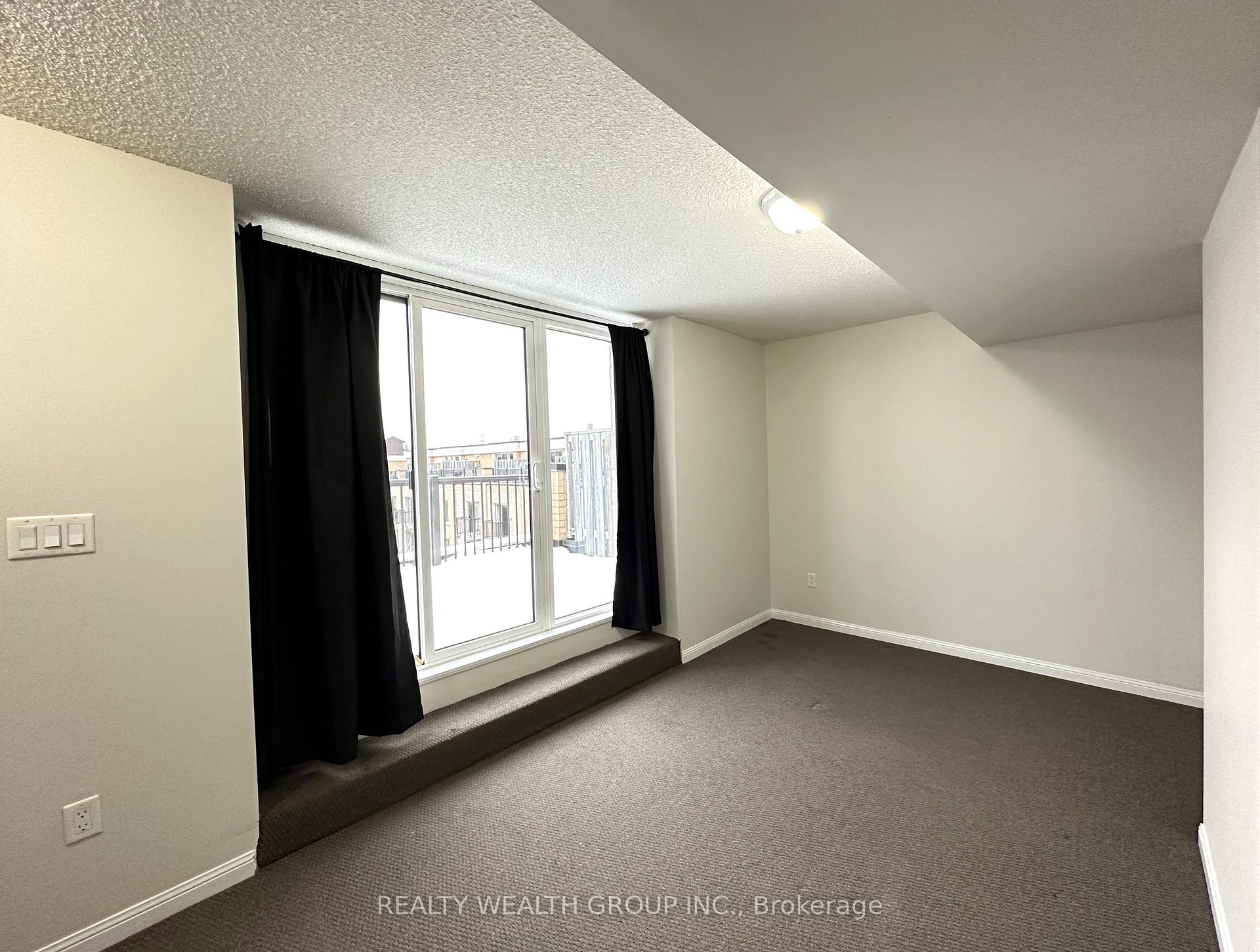 Photo 24 of Unit 232, 11 Foundry Avenue, Toronto, Dovercourt-Wallace Emerson-Junction — HOMEH
