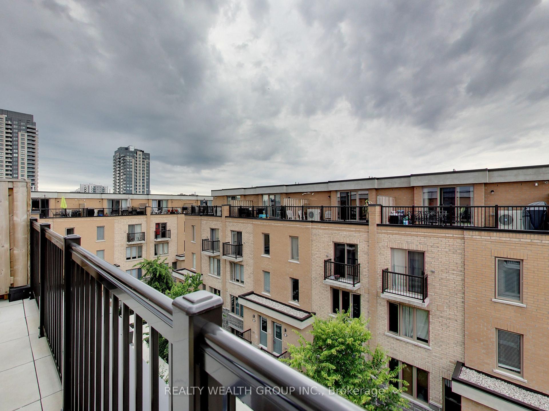 Photo 33 of Unit 232, 11 Foundry Avenue, Toronto, Dovercourt-Wallace Emerson-Junction — HOMEH