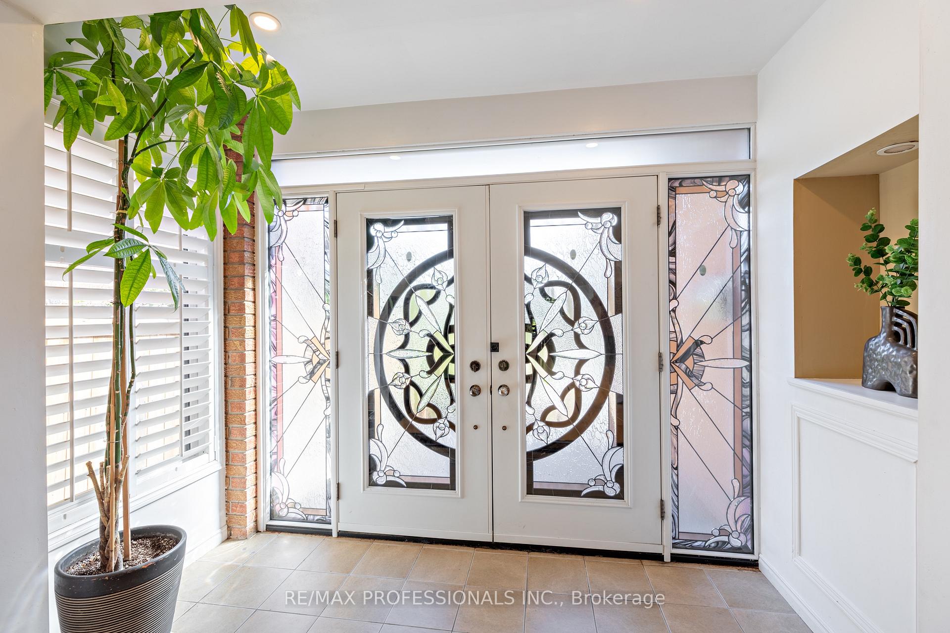 Photo 15 of 1259 Underwood Drive, Mississauga, Rathwood — HOMEH