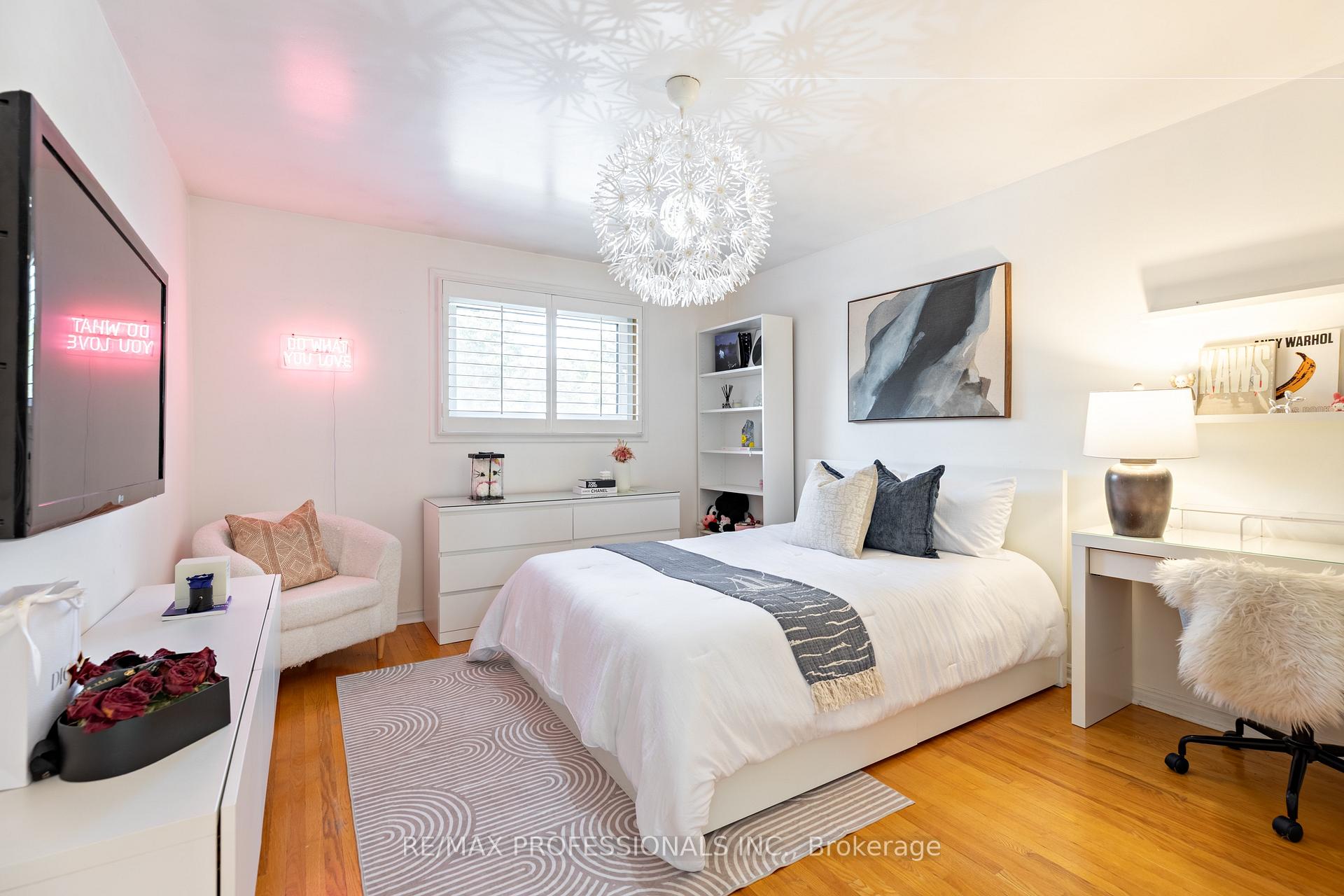 Photo 20 of 1259 Underwood Drive, Mississauga, Rathwood — HOMEH