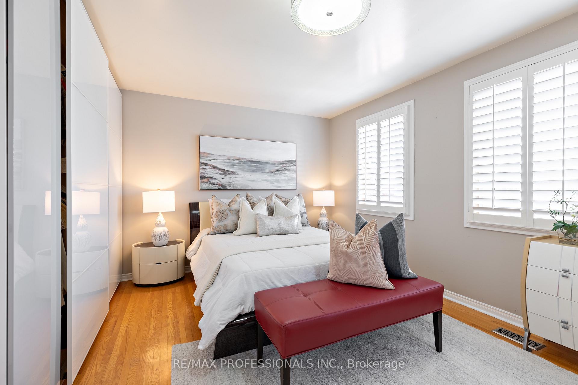 Photo 23 of 1259 Underwood Drive, Mississauga, Rathwood — HOMEH