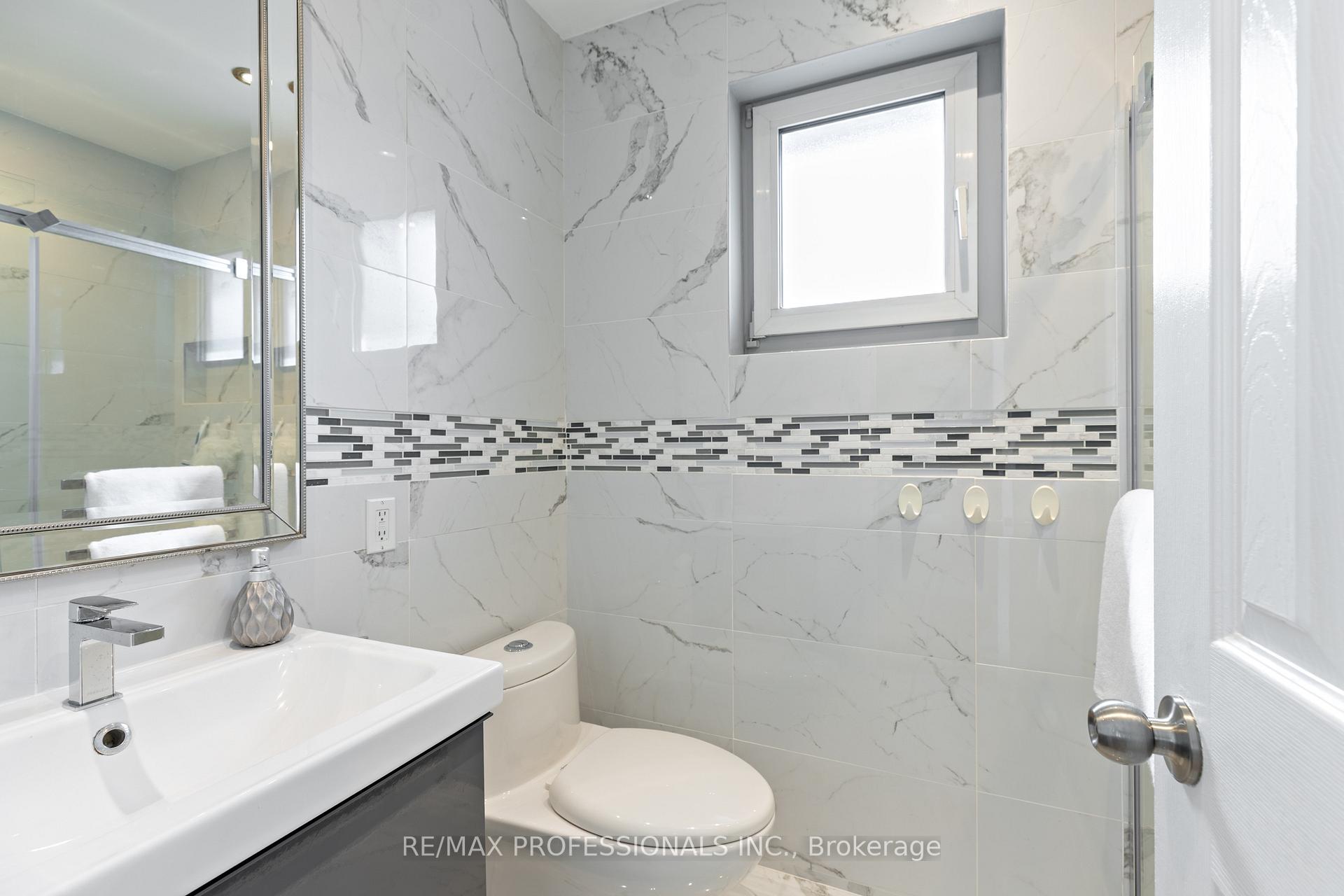 Photo 25 of 1259 Underwood Drive, Mississauga, Rathwood — HOMEH