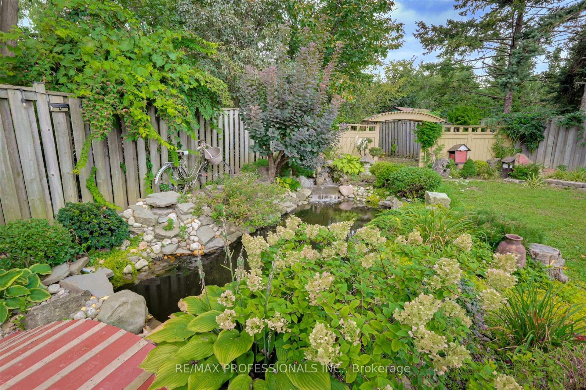 Photo 35 of 1259 Underwood Drive, Mississauga, Rathwood — HOMEH