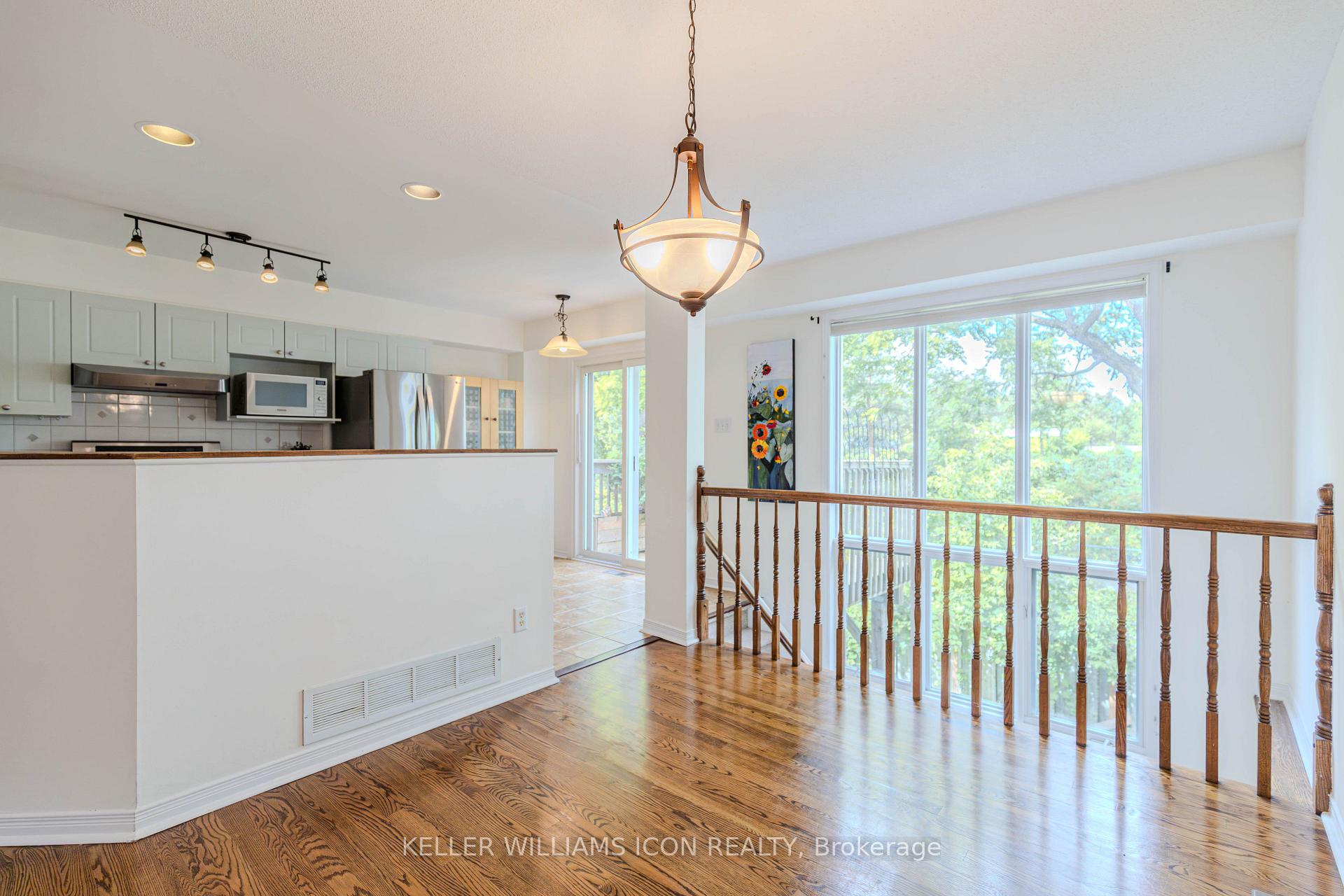 Photo 17 of 50 Malhotra Court, Ottawa, Quinterra — HOMEH