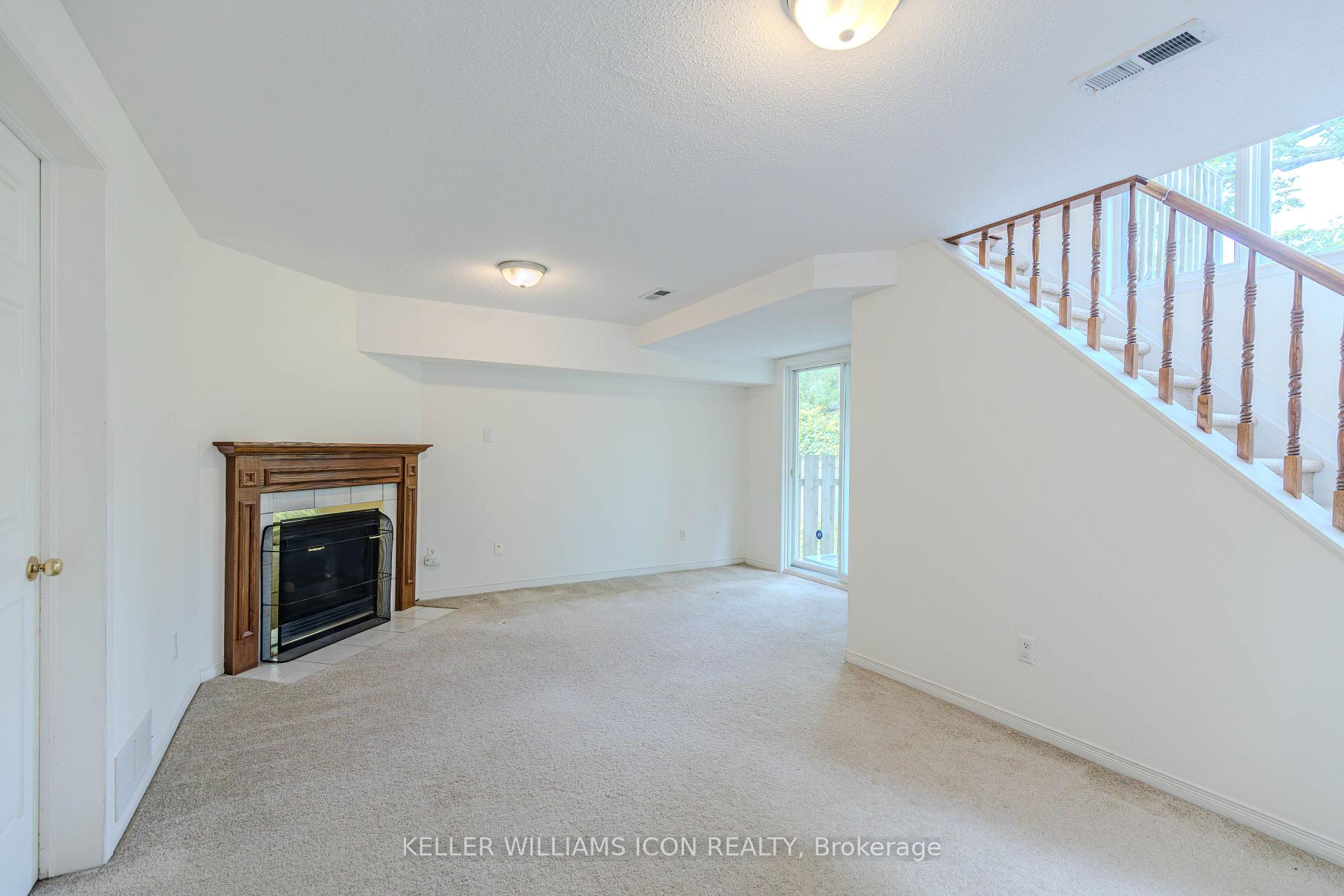Photo 44 of 50 Malhotra Court, Ottawa, Quinterra — HOMEH