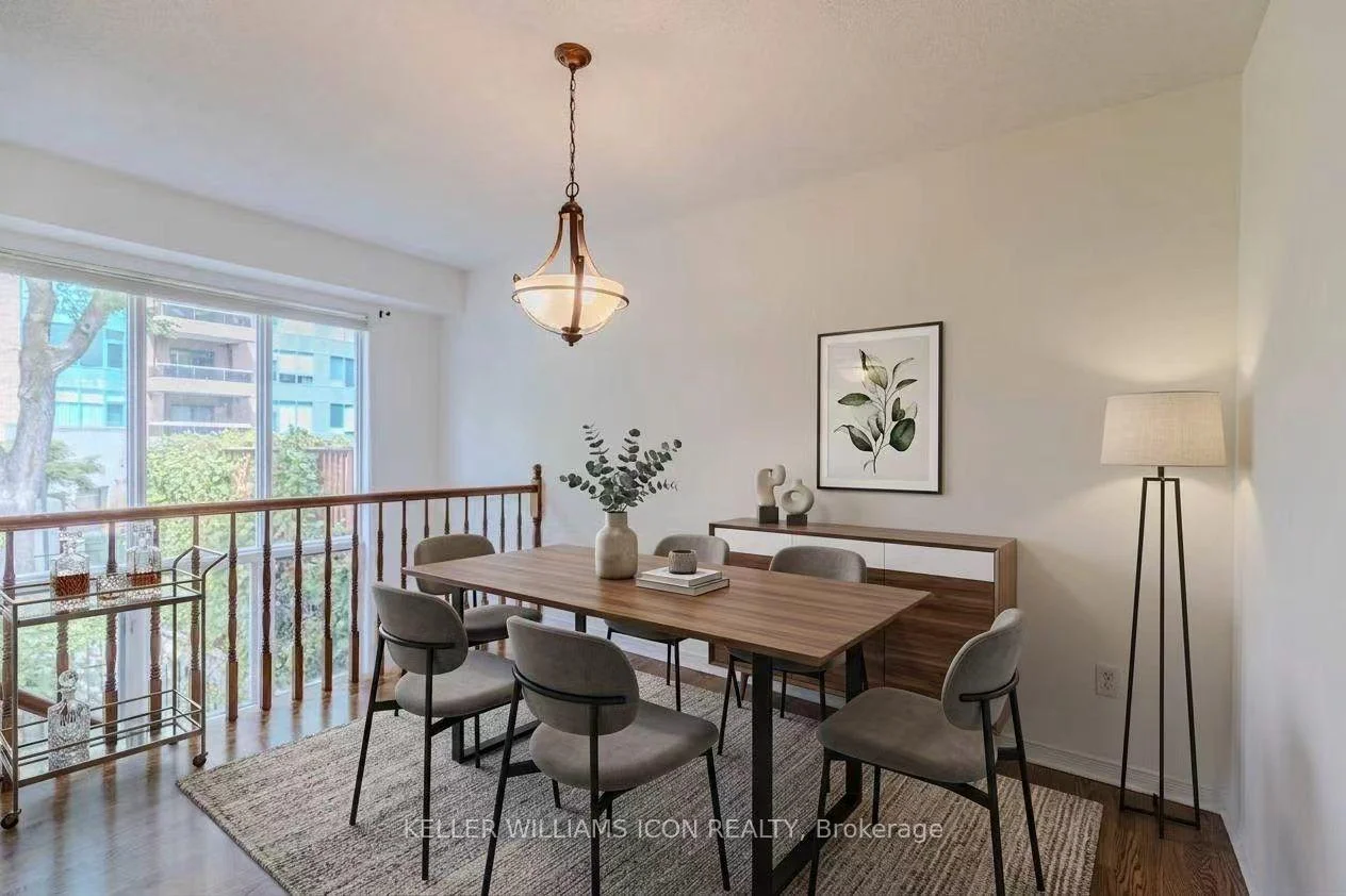 Photo 13 of 50 Malhotra Court, Ottawa, Quinterra — HOMEH