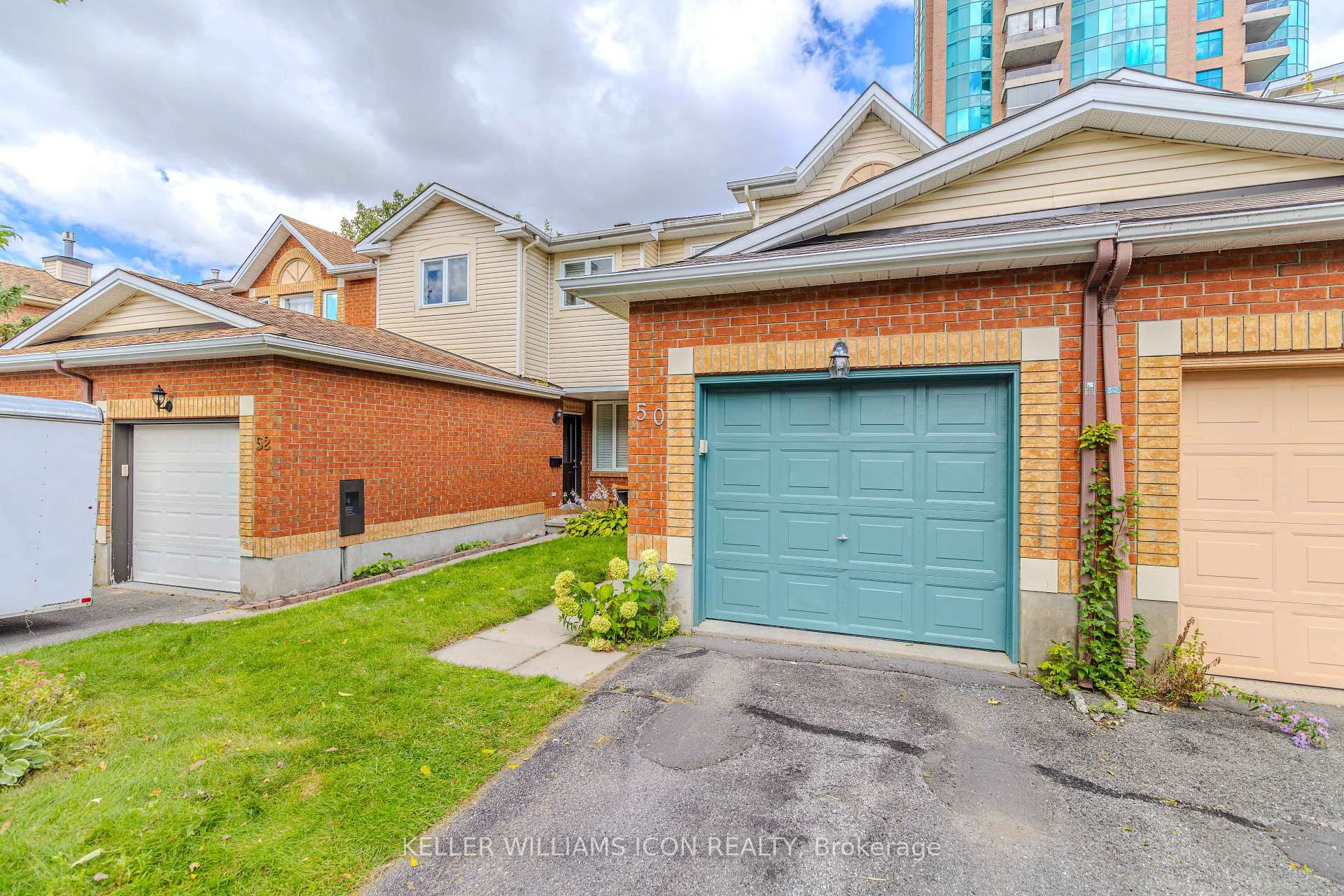 Photo 42 of 50 Malhotra Court, Ottawa, Quinterra — HOMEH