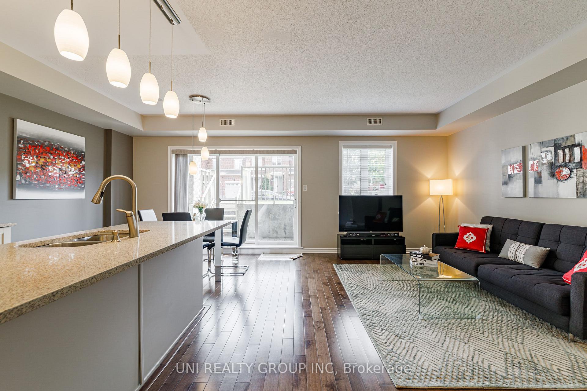 Photo 33 of Unit B, 40 Tayside Private, Ottawa, Barrhaven - Longfields — HOMEH
