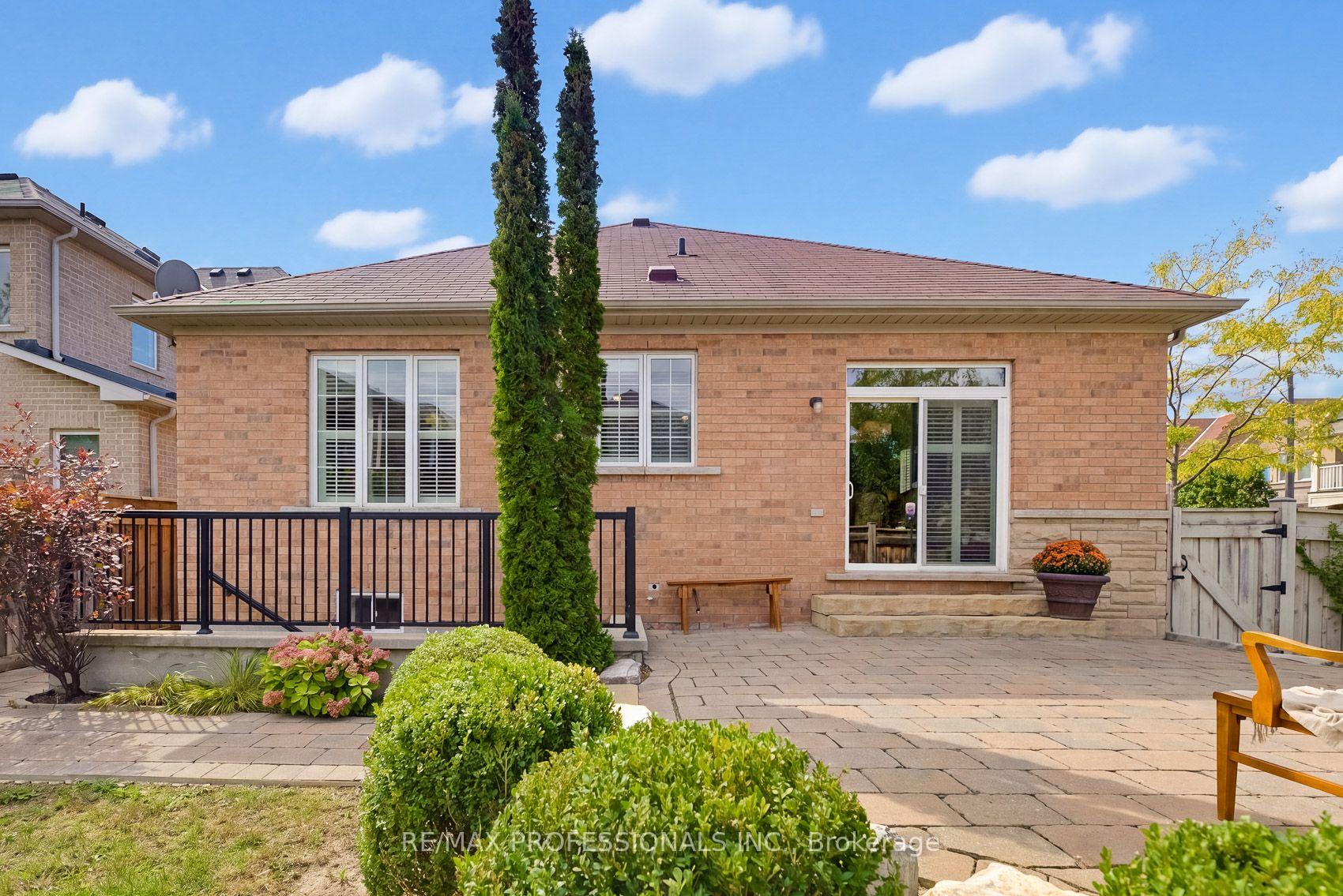 Photo 41 of 120 Insernia Crescent, Vaughan, Vellore Village — HOMEH