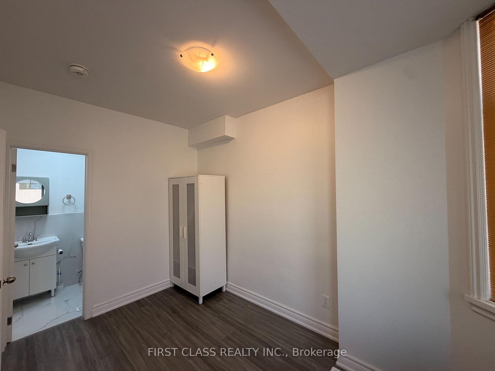 Photo 13 of Unit Lower, 55 Huron Street, Toronto, Kensington-Chinatown — HOMEH