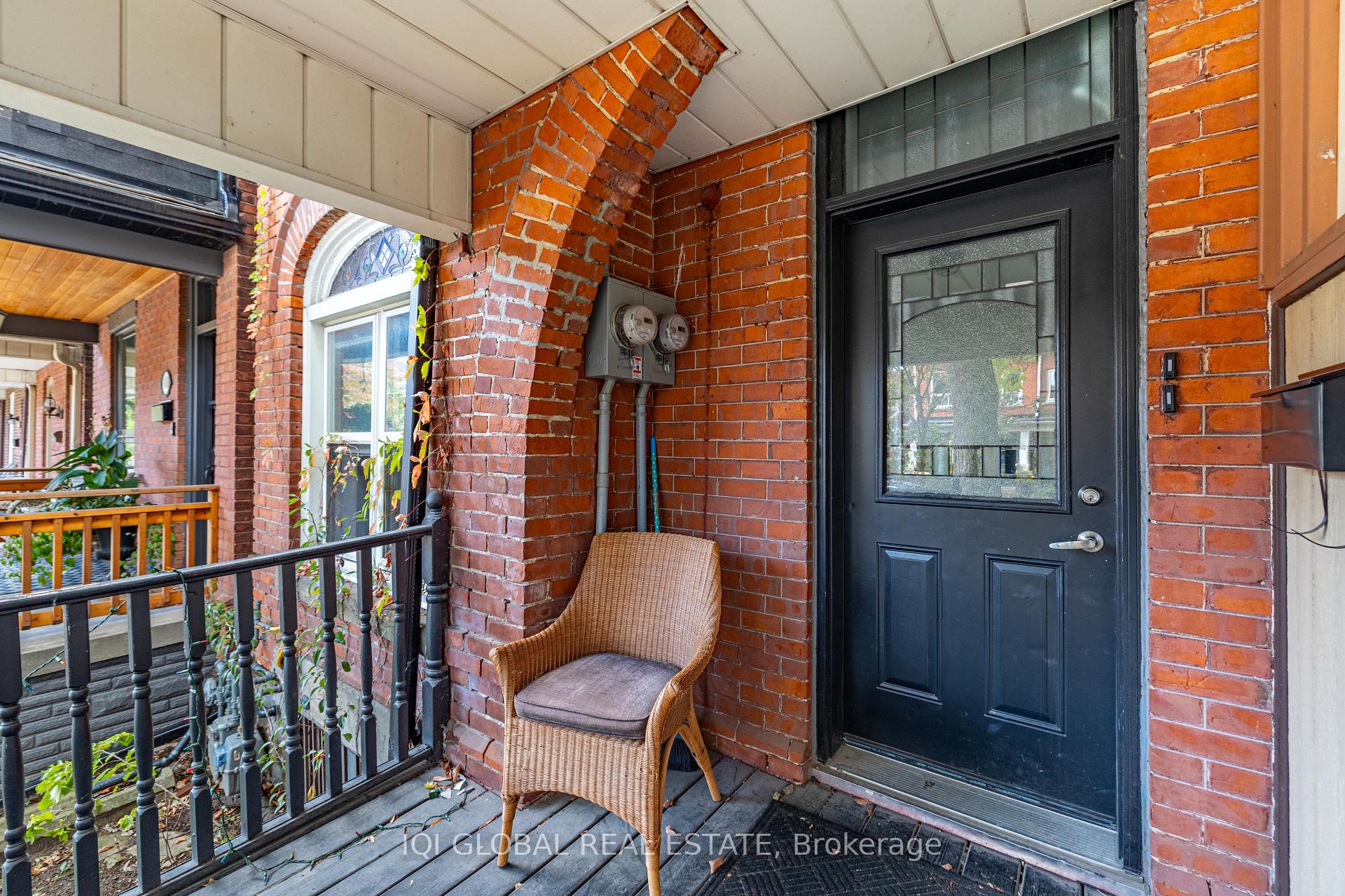 Photo 2 of Unit Upper, 142 Grace Street, Toronto, Trinity-Bellwoods — HOMEH