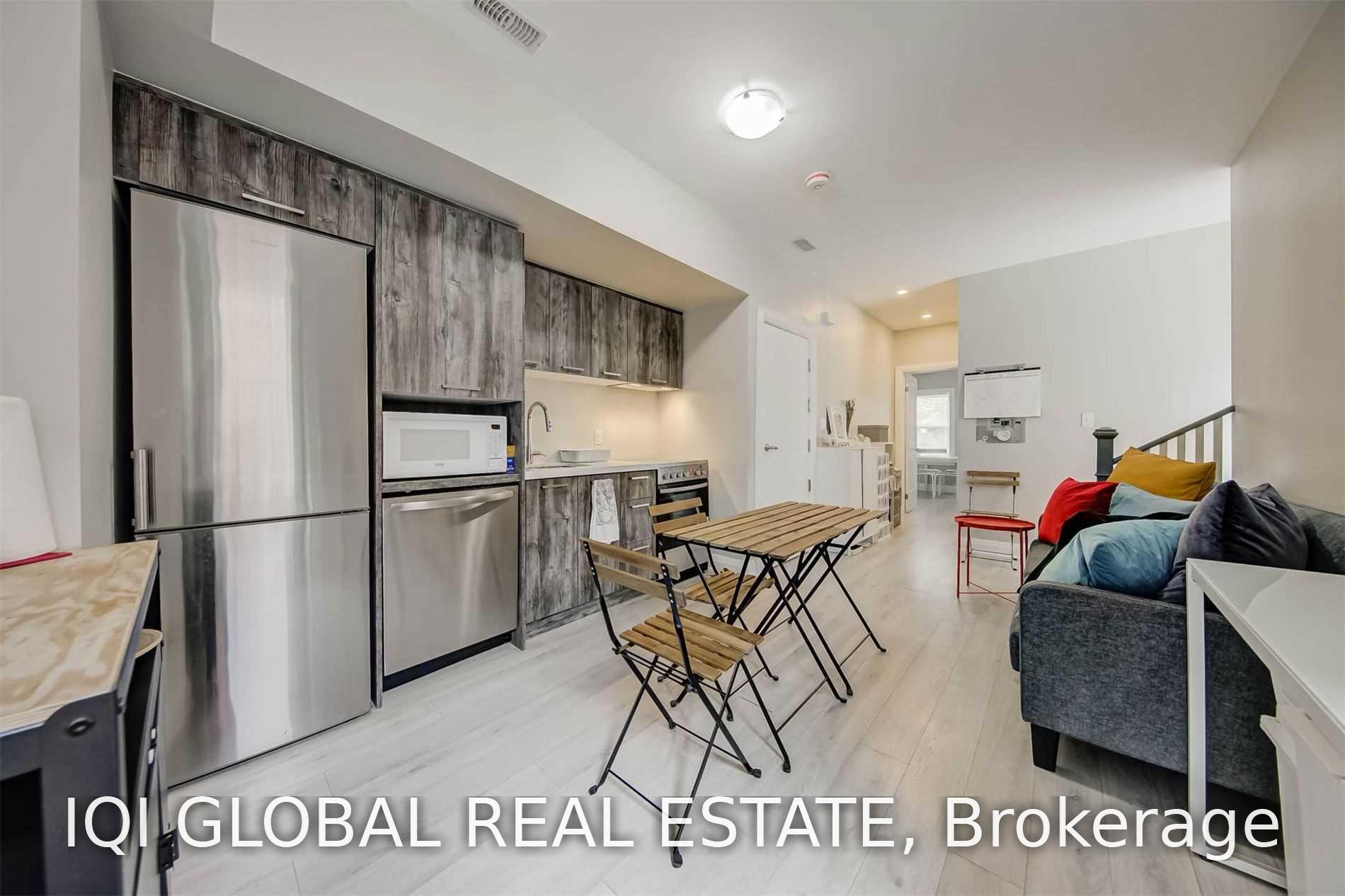 Photo 7 of Unit Upper, 142 Grace Street, Toronto, Trinity-Bellwoods — HOMEH