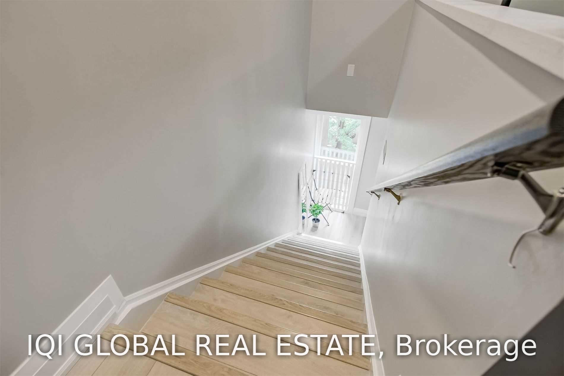 Photo 13 of Unit Upper, 142 Grace Street, Toronto, Trinity-Bellwoods — HOMEH