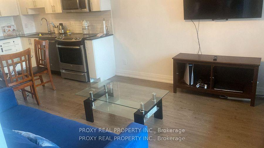 Photo 10 of Unit 426, 7165 Yonge Street, Markham, Grandview — HOMEH