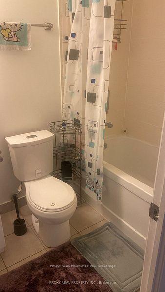 Photo 16 of Unit 426, 7165 Yonge Street, Markham, Grandview — HOMEH