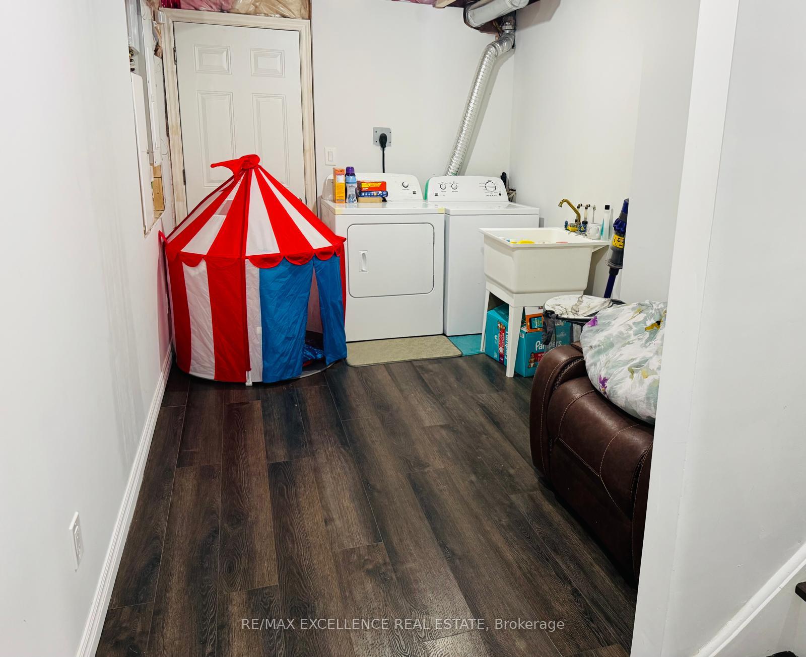 Photo 13 of 37 Dufay Road, Brampton, Northwest Brampton — HOMEH